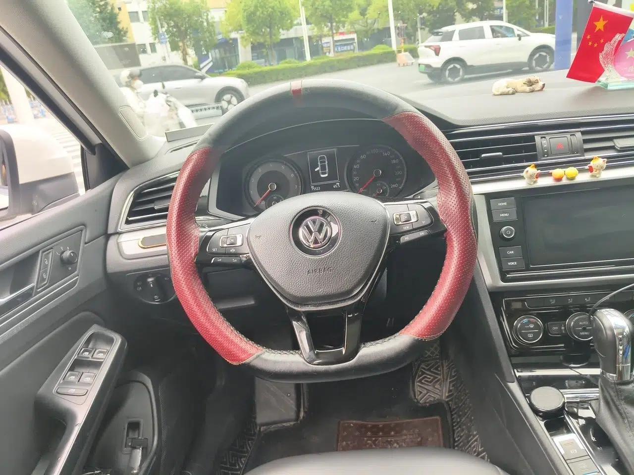 Volkswagen Lamando 2019 280TSI DSG Comfort Edition China V Standard — миниатюра 9