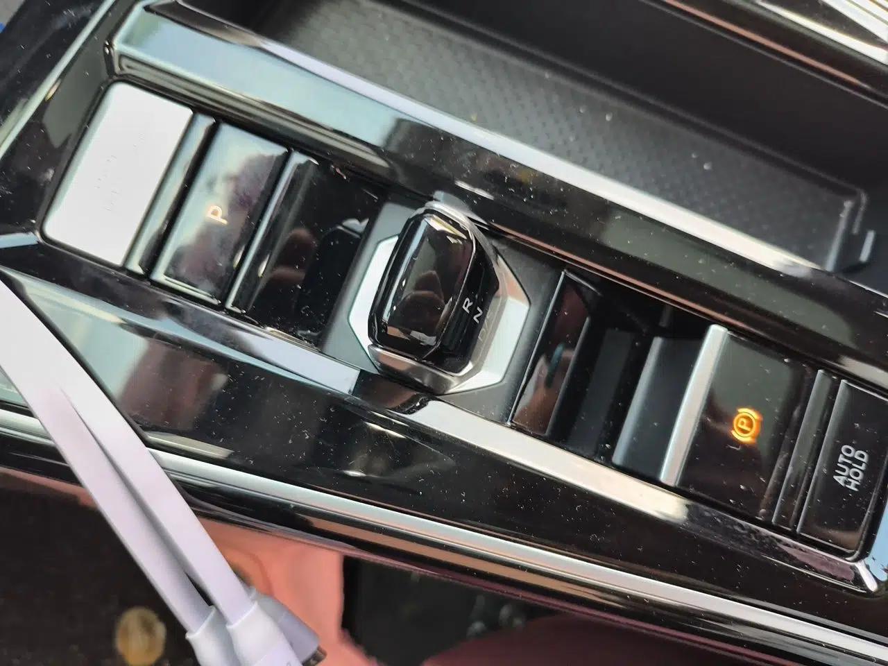 Volkswagen Lamando 2024 Lavida L 280TSI DSG Cool & Spicy Edition — миниатюра 14