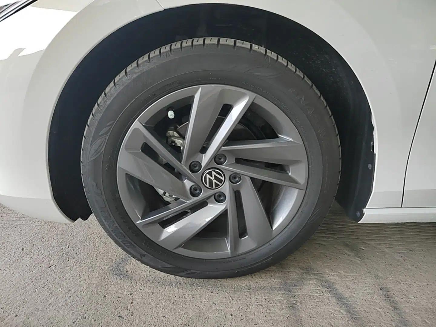 Volkswagen Lamando 2024 Lavida L 280TSI DSG Spicy Edition — миниатюра 10
