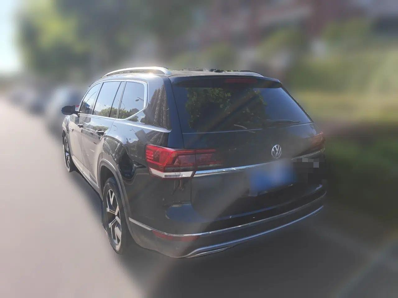 Volkswagen Teramont 2017 380TSI Four-Wheel Drive Luxury Edition — миниатюра 4