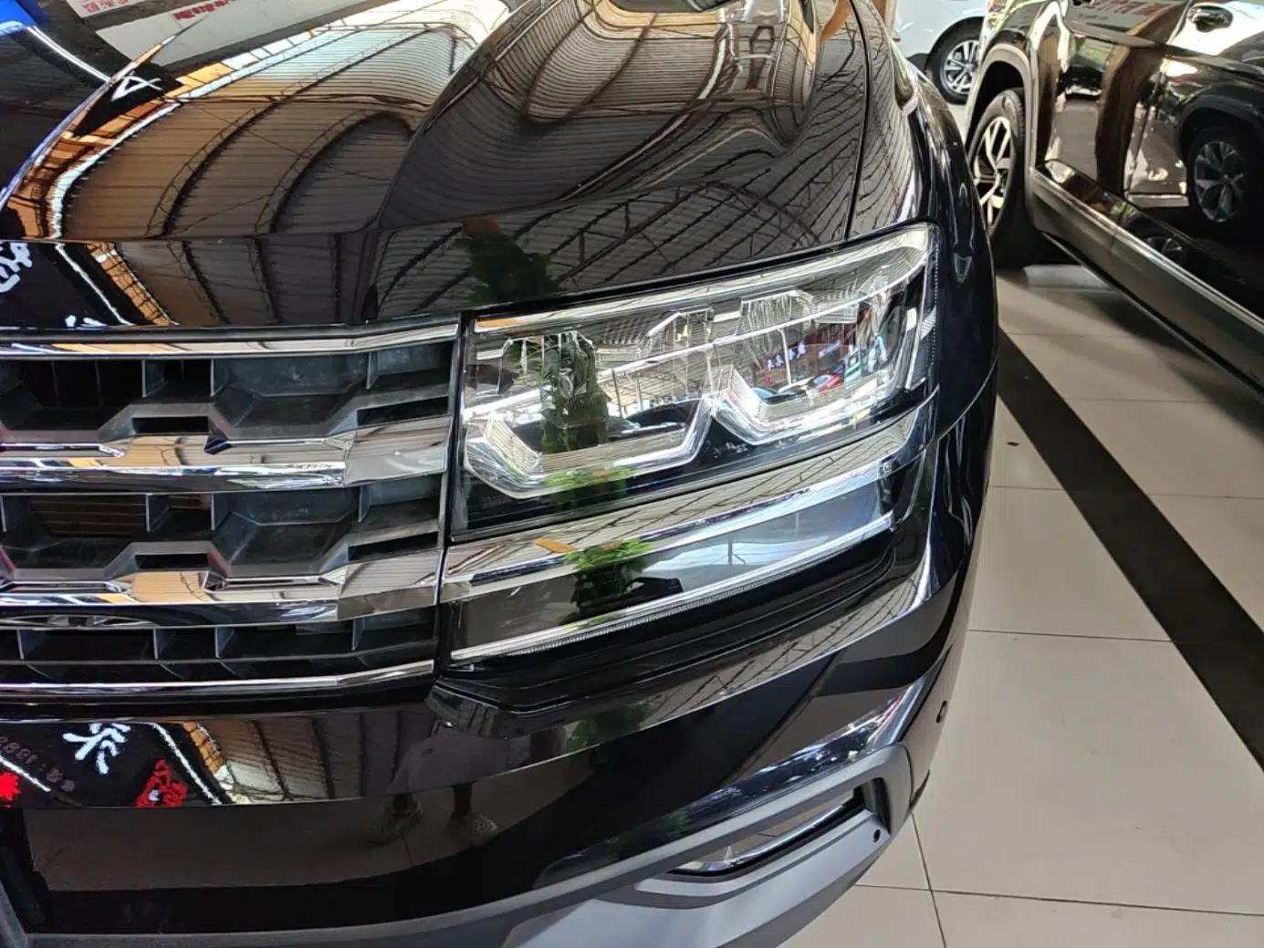 Volkswagen Teramont 2017 380TSI Four-Wheel Drive Comfort Edition — миниатюра 8
