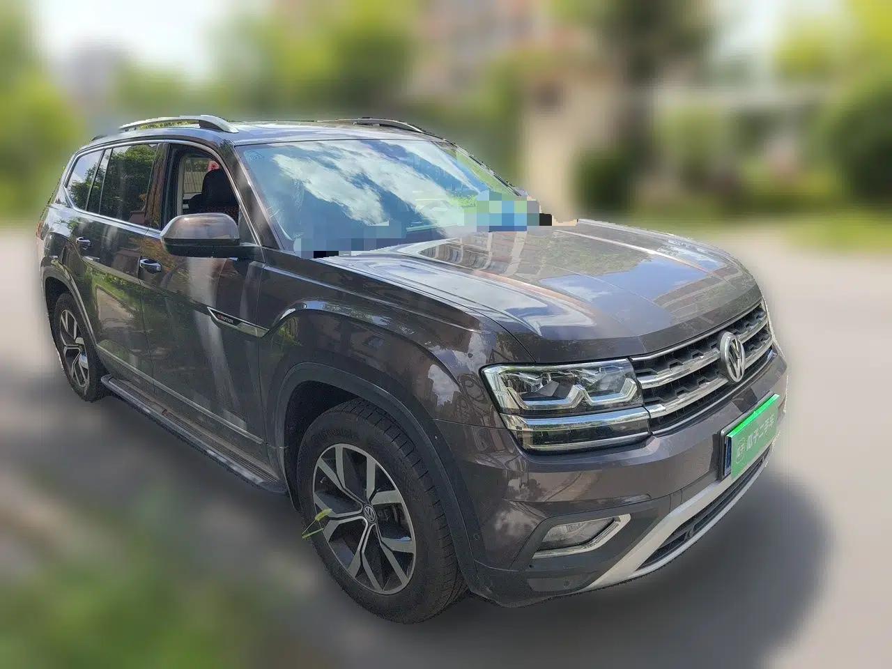 Volkswagen Teramont 2017 330TSI Two-Wheel-Drive Luxury Edition — миниатюра 3