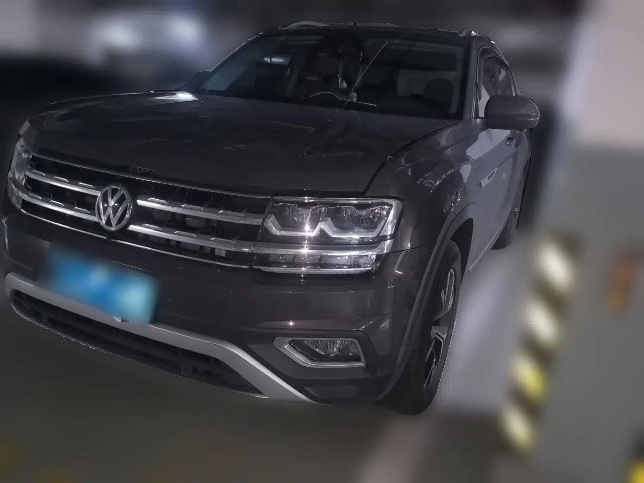 Volkswagen Teramont 2020 330TSI Two-Wheel-Drive Luxury Edition China VI Standard — миниатюра 1