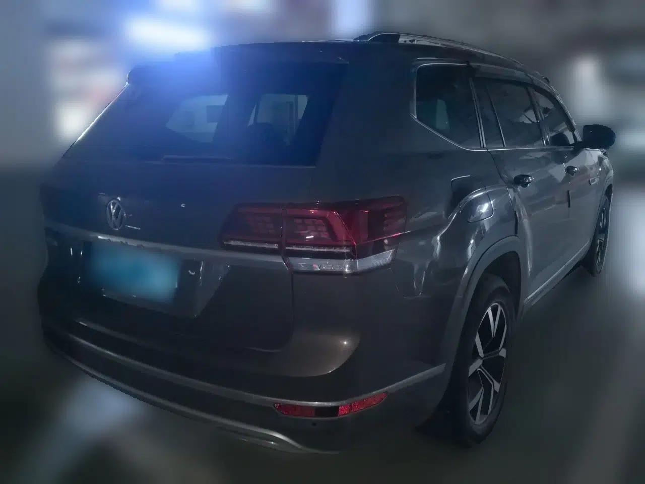 Volkswagen Teramont 2020 330TSI Two-Wheel-Drive Luxury Edition China VI Standard — миниатюра 6