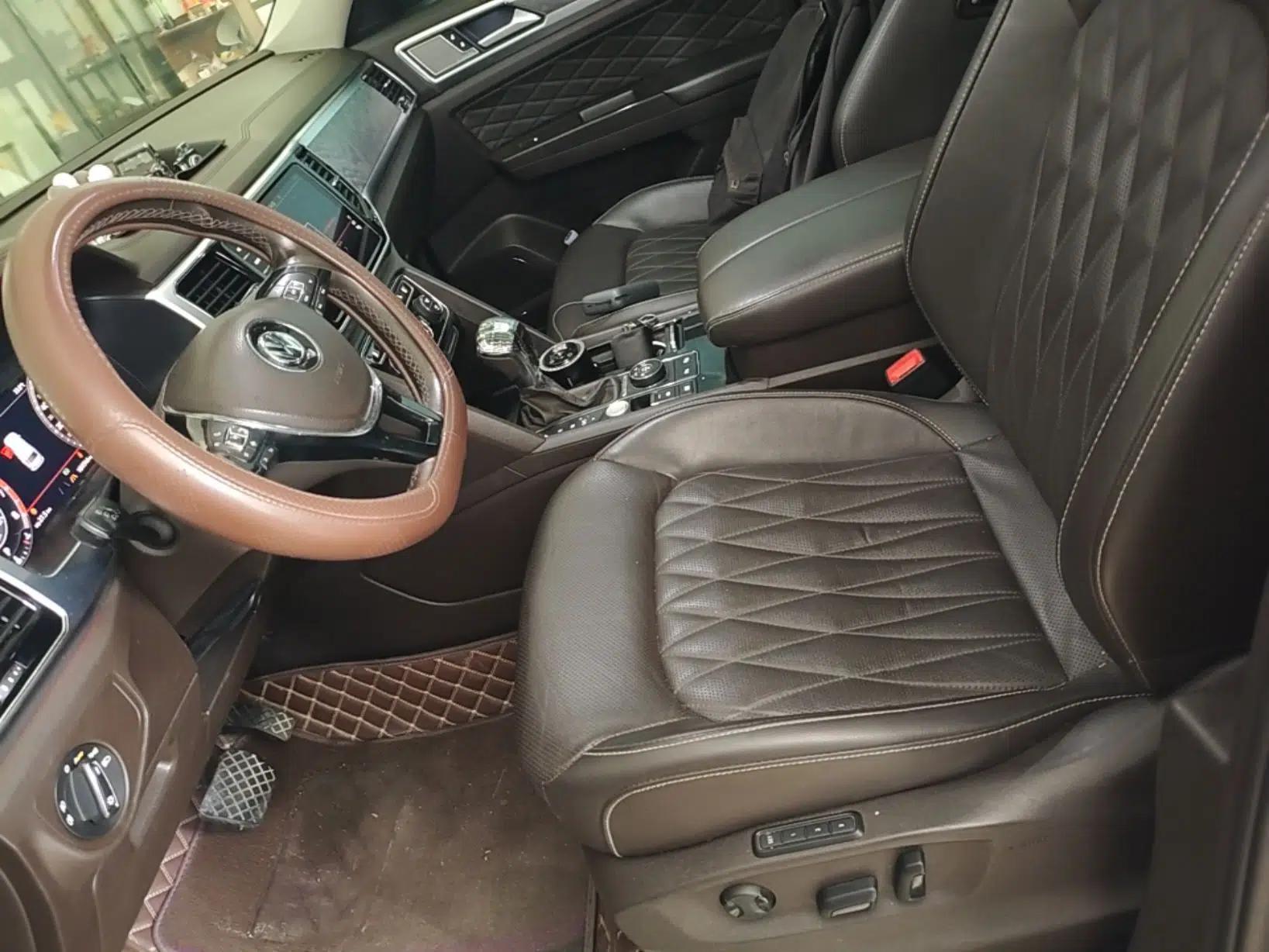 Volkswagen Teramont 2019 530 V6 Four-Wheel Drive Flagship Version China V Standard — миниатюра 17