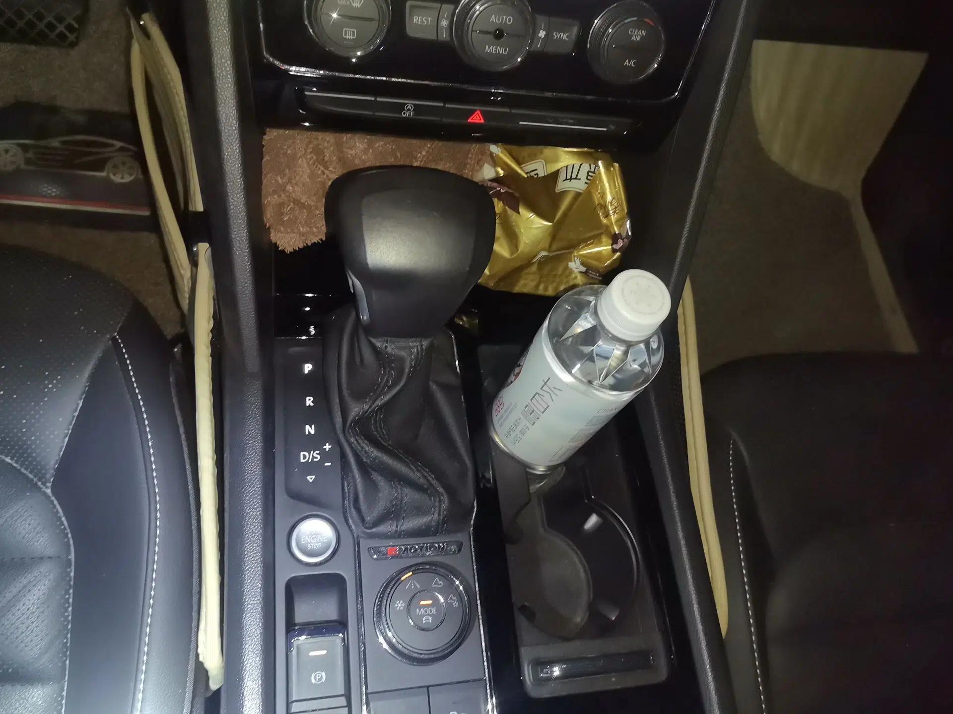 Volkswagen Teramont 2019 380TSI Four-Wheel Drive Luxury Version China VI Standard — миниатюра 14