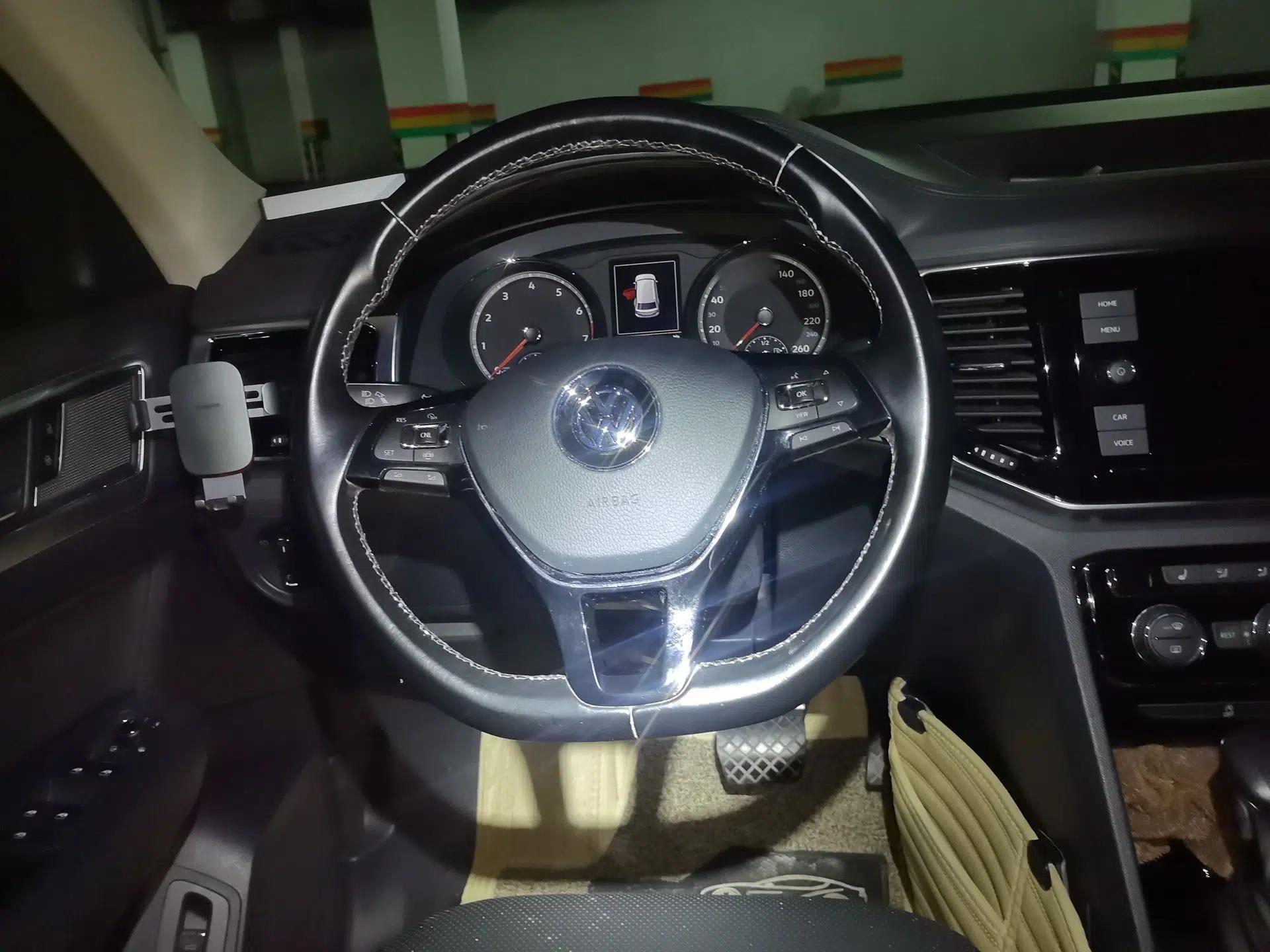 Volkswagen Teramont 2019 380TSI Four-Wheel Drive Luxury Version China VI Standard — миниатюра 10