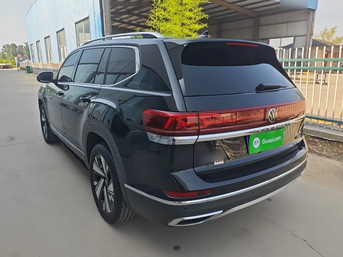Volkswagen Teramont 2024 380TSI Four-Wheel Drive Prestige Luxury Edition — миниатюра 4