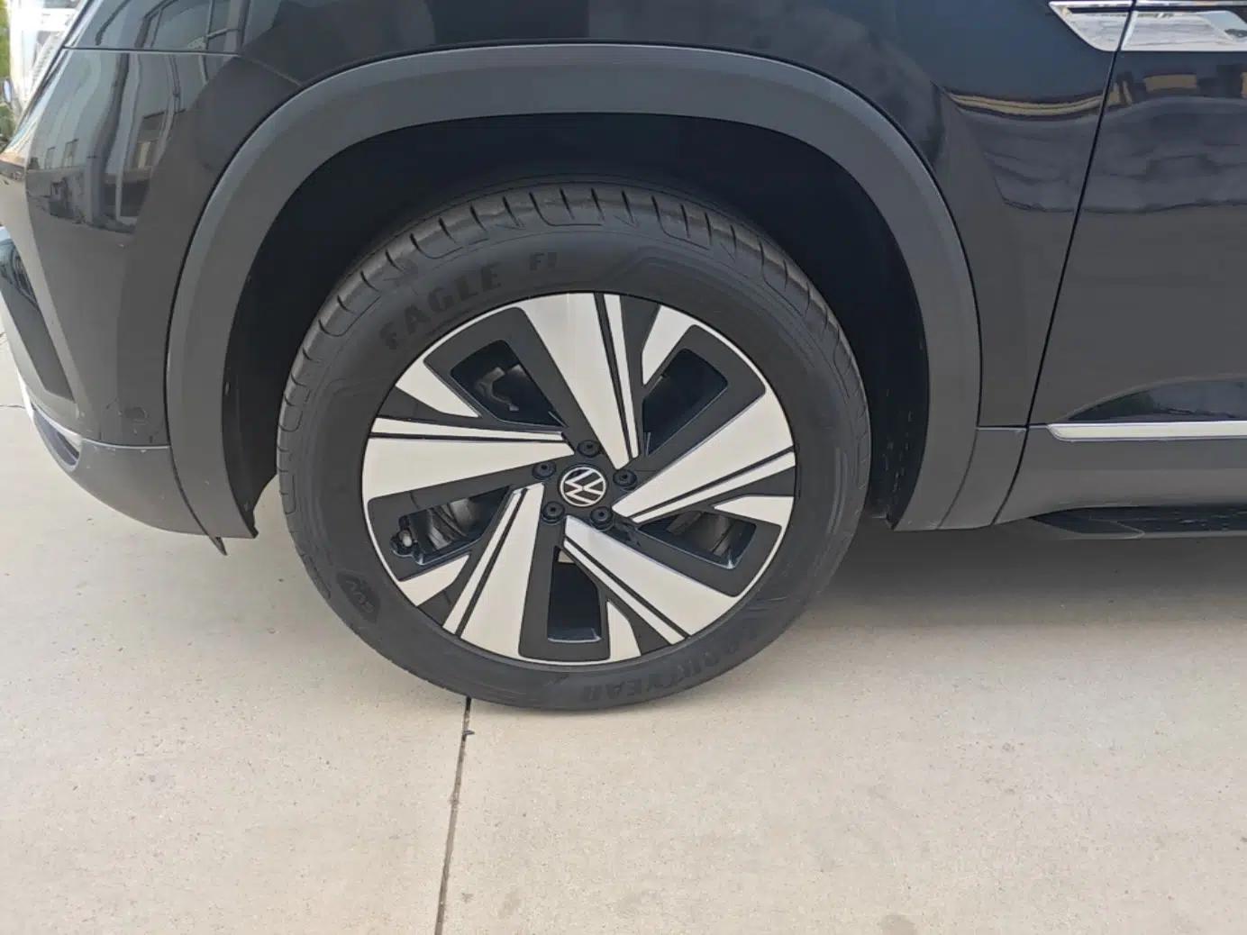 Volkswagen Teramont 2024 380TSI Four-Wheel Drive Prestige Luxury Edition — миниатюра 10