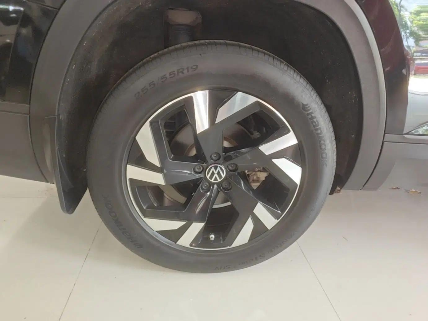 Volkswagen Teramont 2022 380TSI Four-Wheel Drive Luxury Edition — миниатюра 11