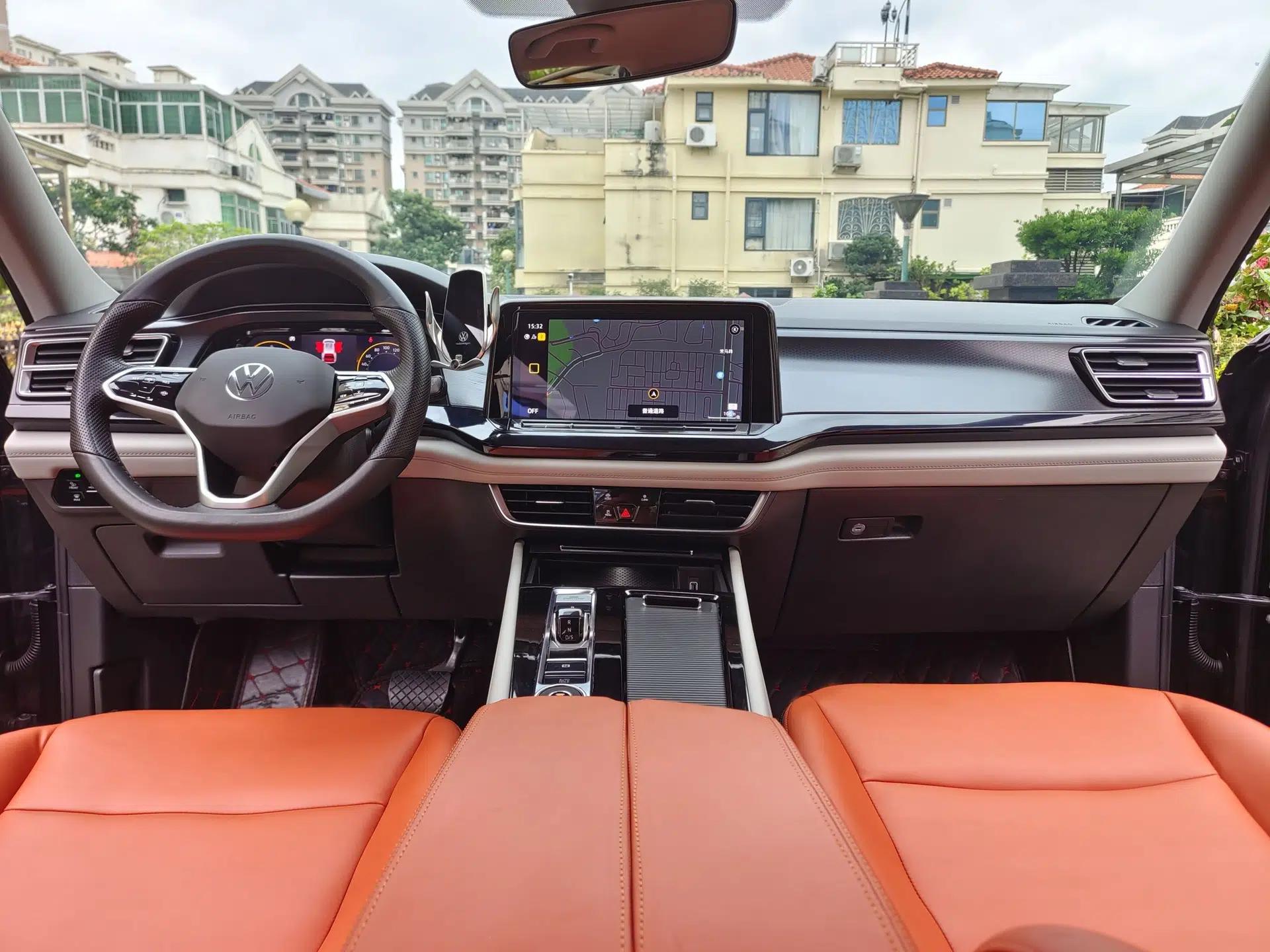 Volkswagen Teramont 2022 380TSI Four-Wheel Drive Luxury Edition — миниатюра 23