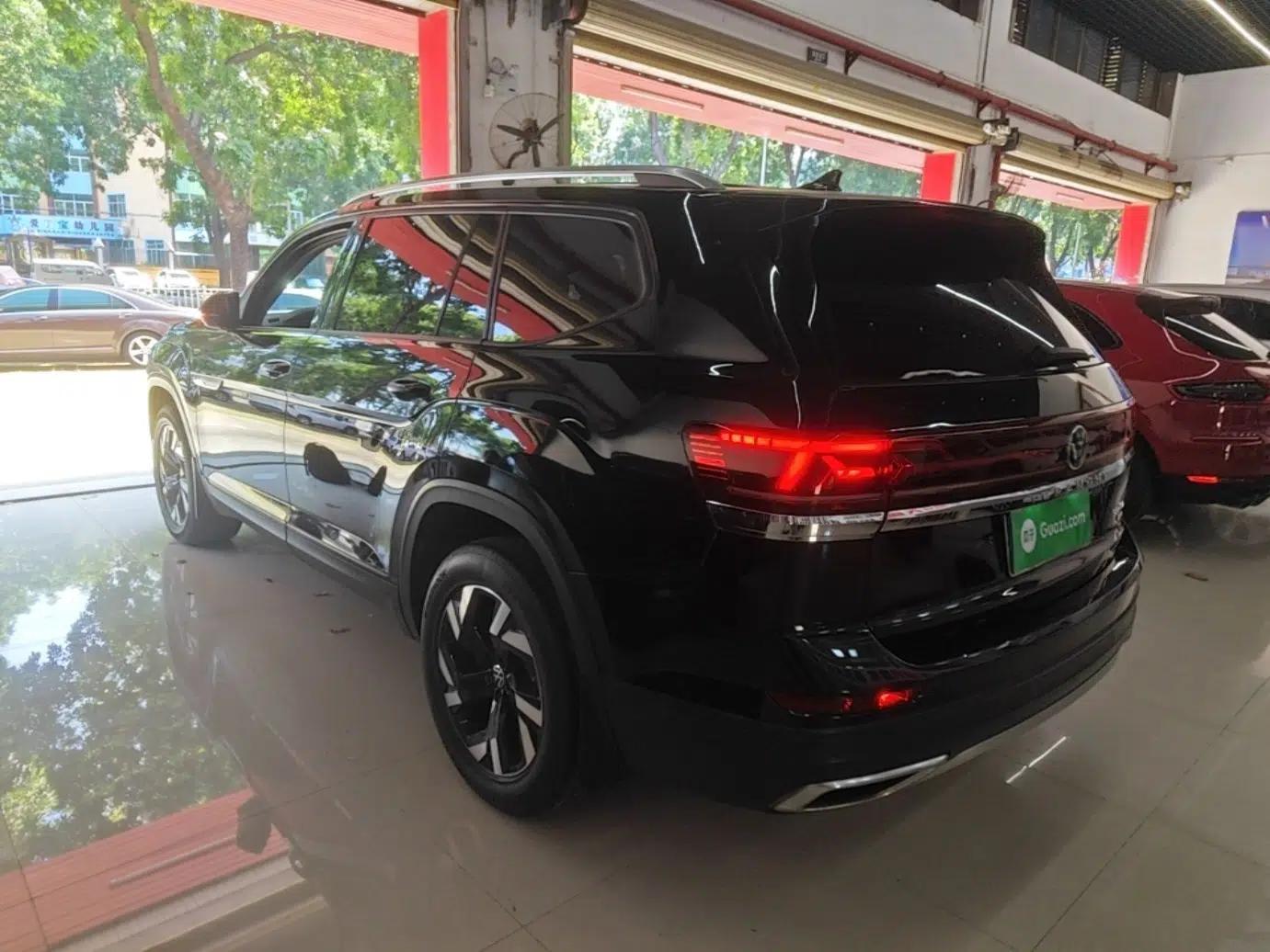 Volkswagen Teramont 2022 380TSI Four-Wheel Drive Luxury Edition — миниатюра 4