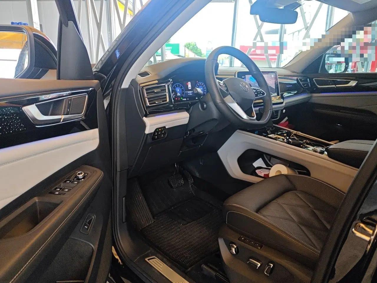 Volkswagen Teramont 2024 380TSI All-Wheel Drive Longyao Edition — миниатюра 16