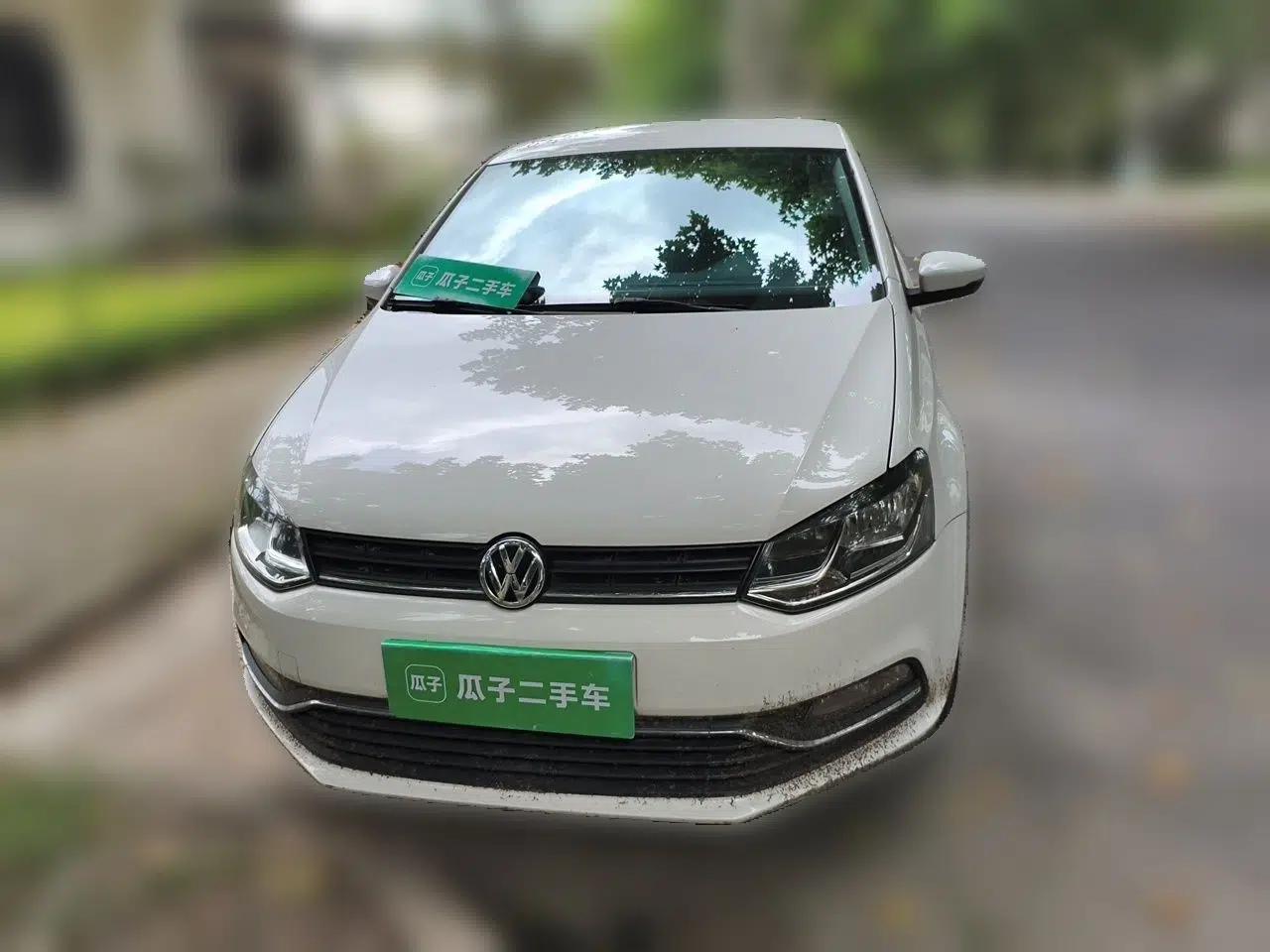 Volkswagen Polo 2014 1.6L Automatic Comfort Edition — миниатюра 2