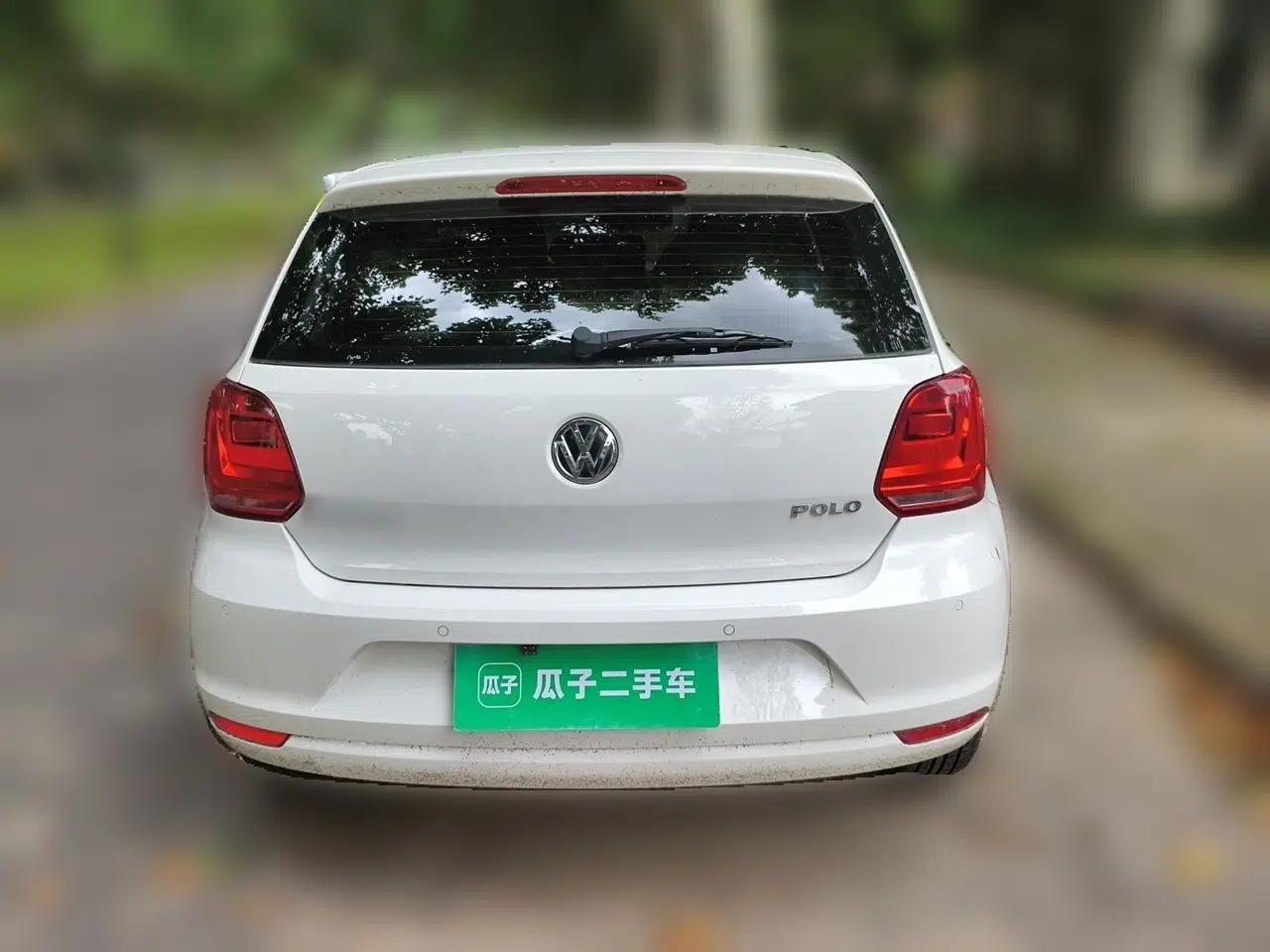 Volkswagen Polo 2014 1.6L Automatic Comfort Edition — миниатюра 3
