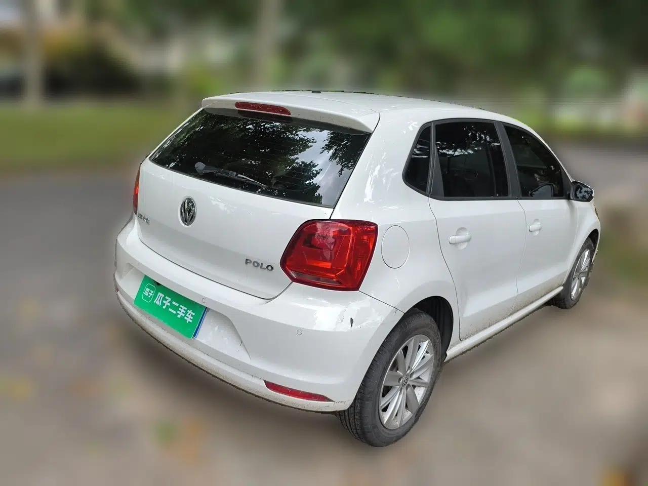 Volkswagen Polo 2014 1.6L Automatic Comfort Edition — миниатюра 4