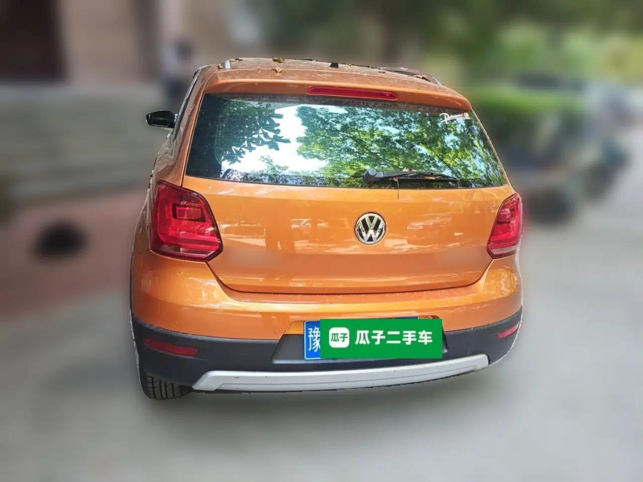 Volkswagen Polo 2014 1.6L Cross Polo Automatic — миниатюра 5