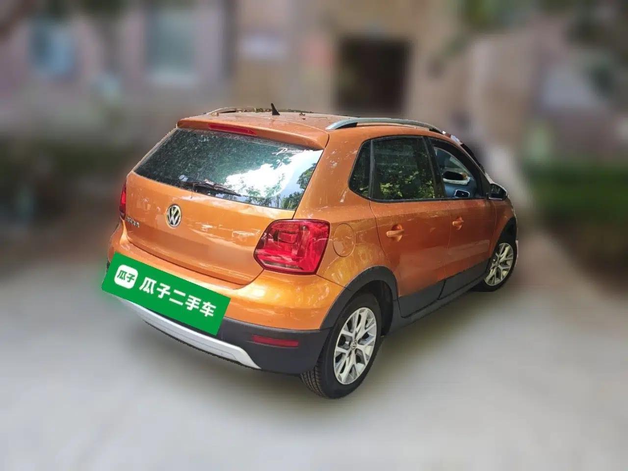 Volkswagen Polo 2014 1.6L Cross Polo Automatic — миниатюра 6