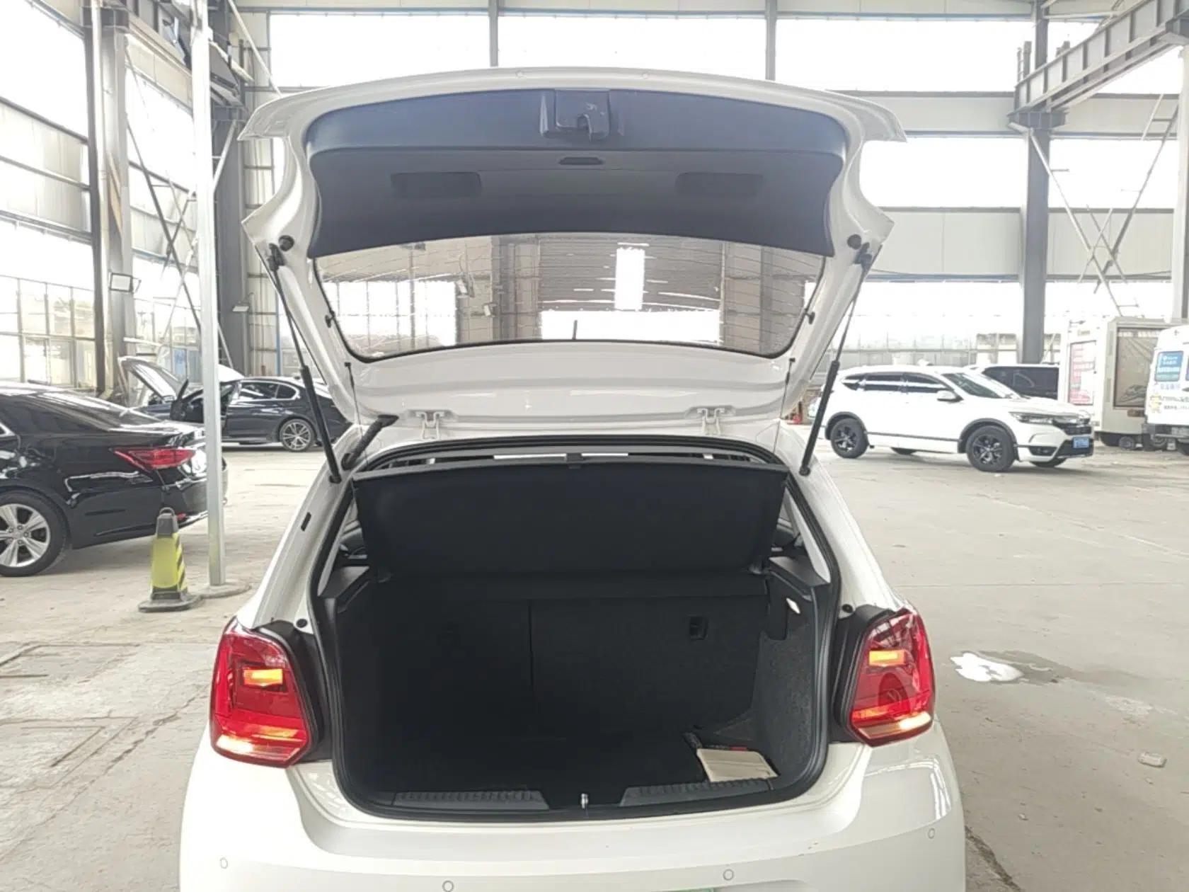Volkswagen Polo 2016 1.6L Automatic Comfort Model — миниатюра 22