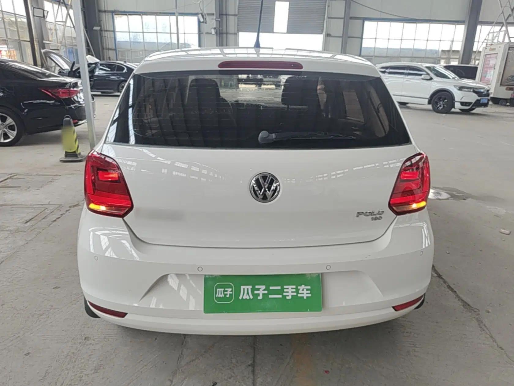 Volkswagen Polo 2016 1.6L Automatic Comfort Model — миниатюра 5
