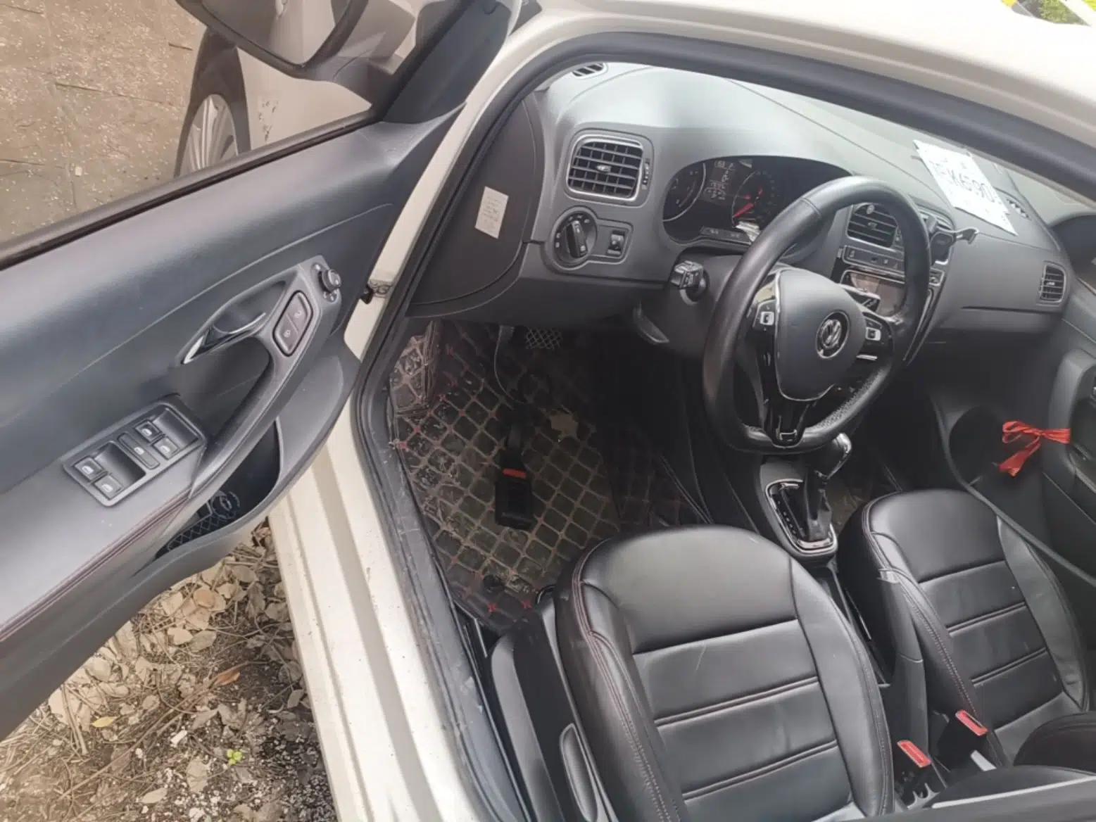 Volkswagen Polo 2018 1.5L Automatic Enjoyment Model — миниатюра 18
