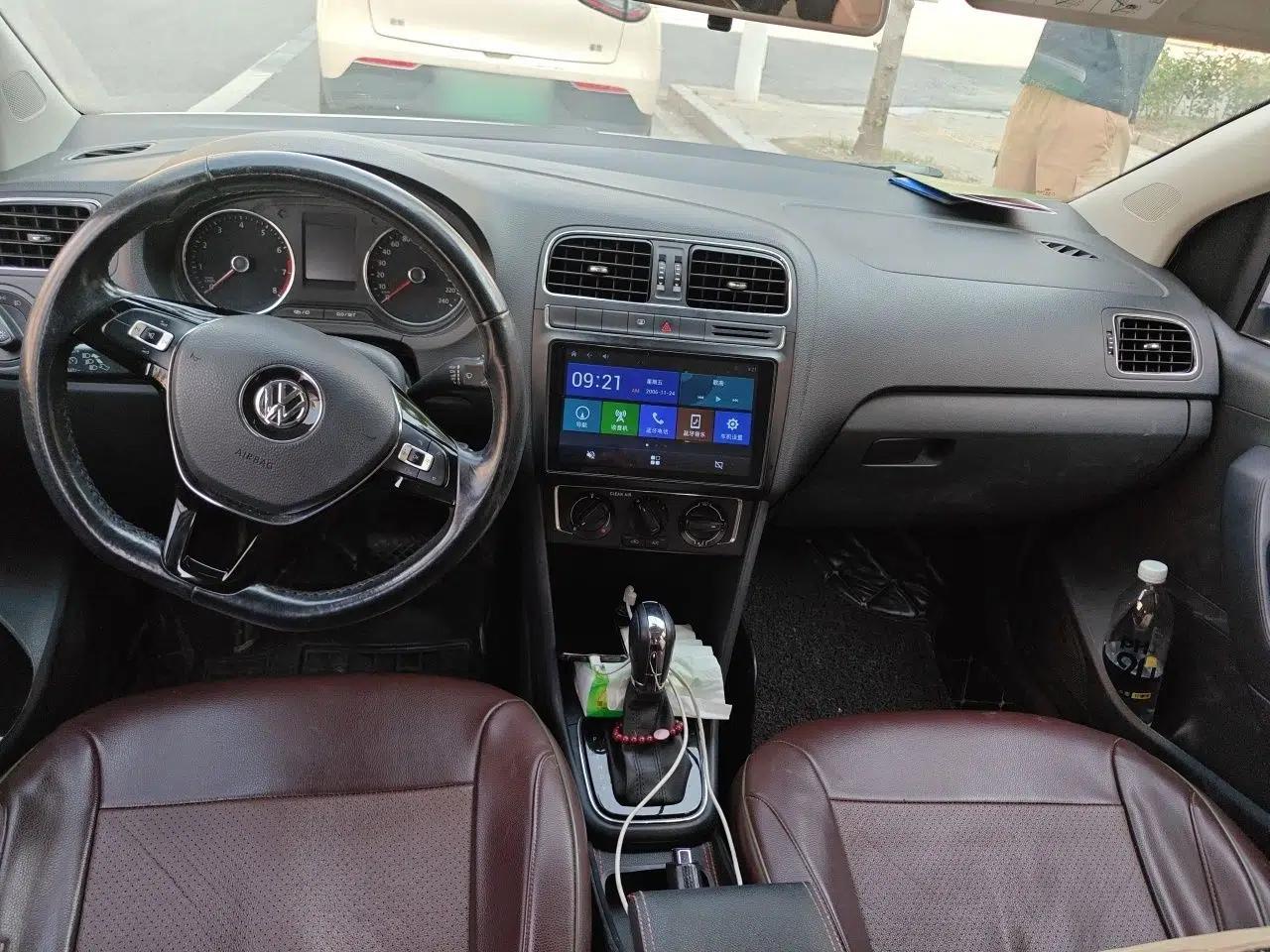 Volkswagen Polo 2016 1.6L Automatic Comfort Model — миниатюра 18