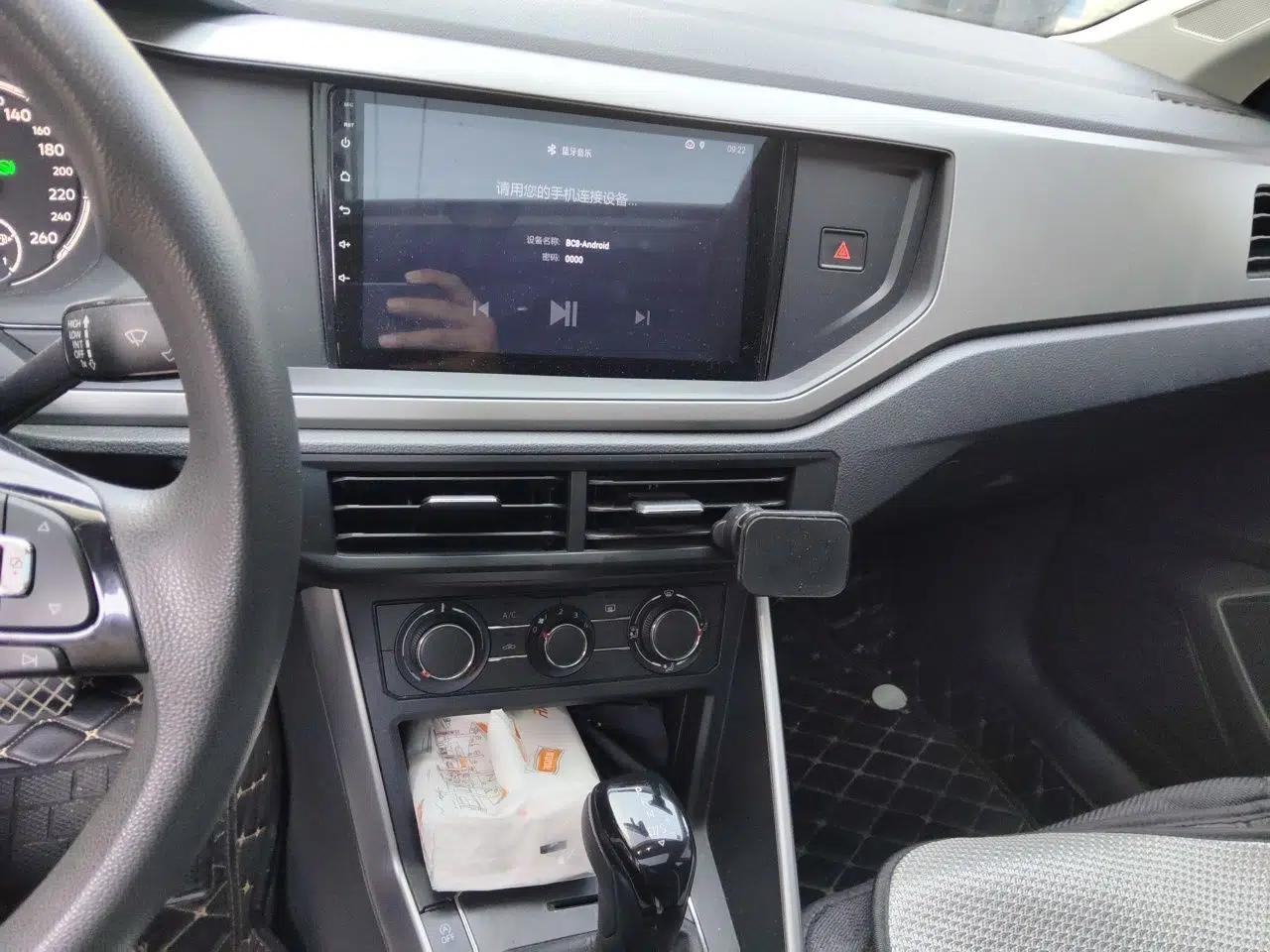 Volkswagen Polo 2019 Plus 1.5L Automatic Panoramic Enjoyment Edition — миниатюра 13