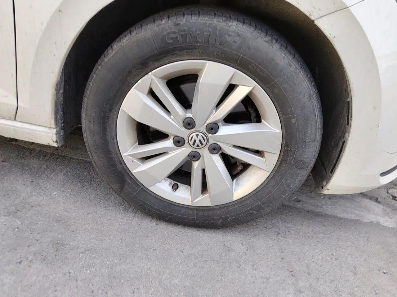Volkswagen Polo 2019 Plus 1.5L Automatic Panoramic Enjoyment Edition — миниатюра 8