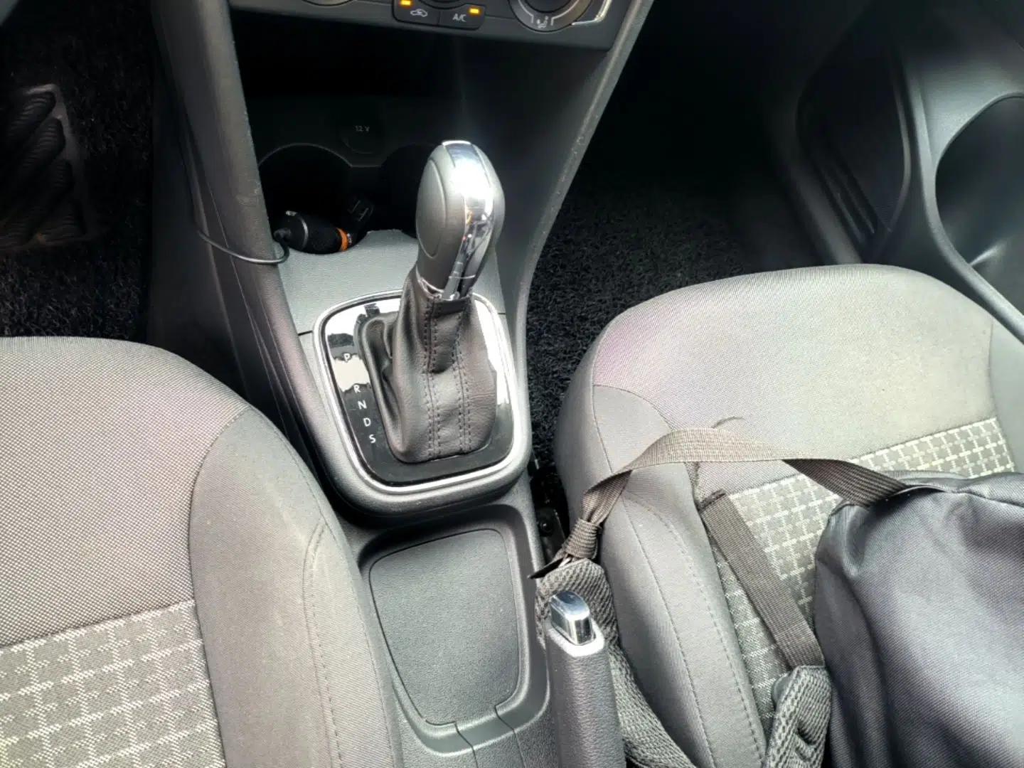 Volkswagen Polo 2018 1.5L Automatic Enjoyment Model — миниатюра 16