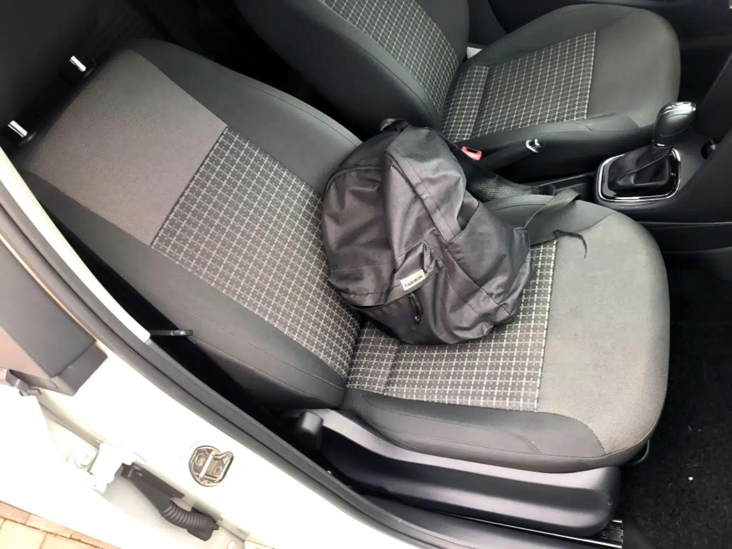 Volkswagen Polo 2018 1.5L Automatic Enjoyment Model — миниатюра 19