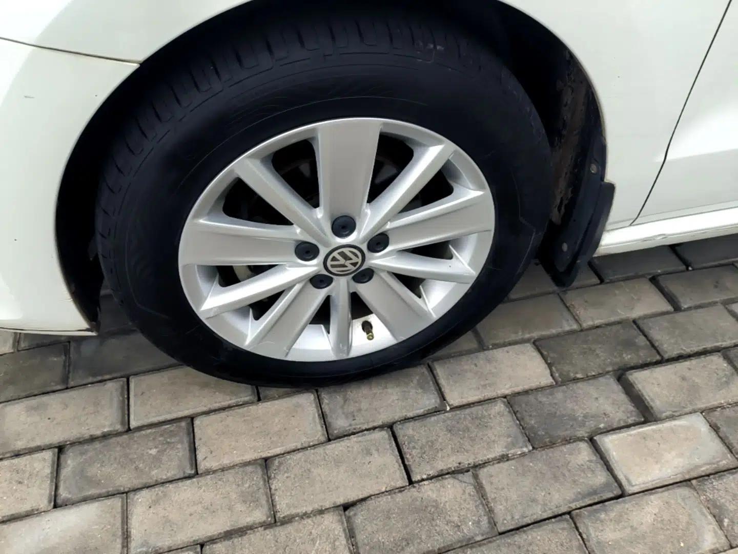 Volkswagen Polo 2018 1.5L Automatic Enjoyment Model — миниатюра 10