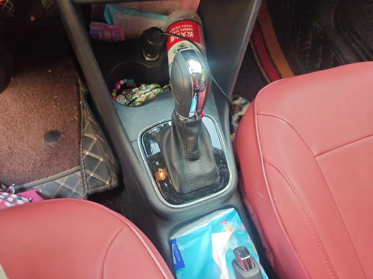 Volkswagen Polo 2018 1.5L Automatic Enjoyment Model — миниатюра 14