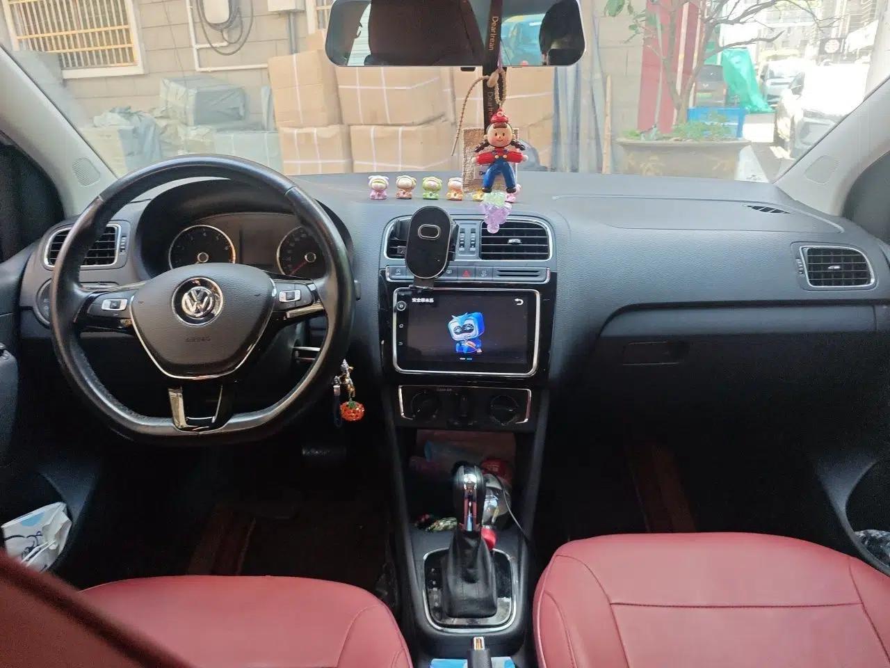 Volkswagen Polo 2018 1.5L Automatic Enjoyment Model — миниатюра 9