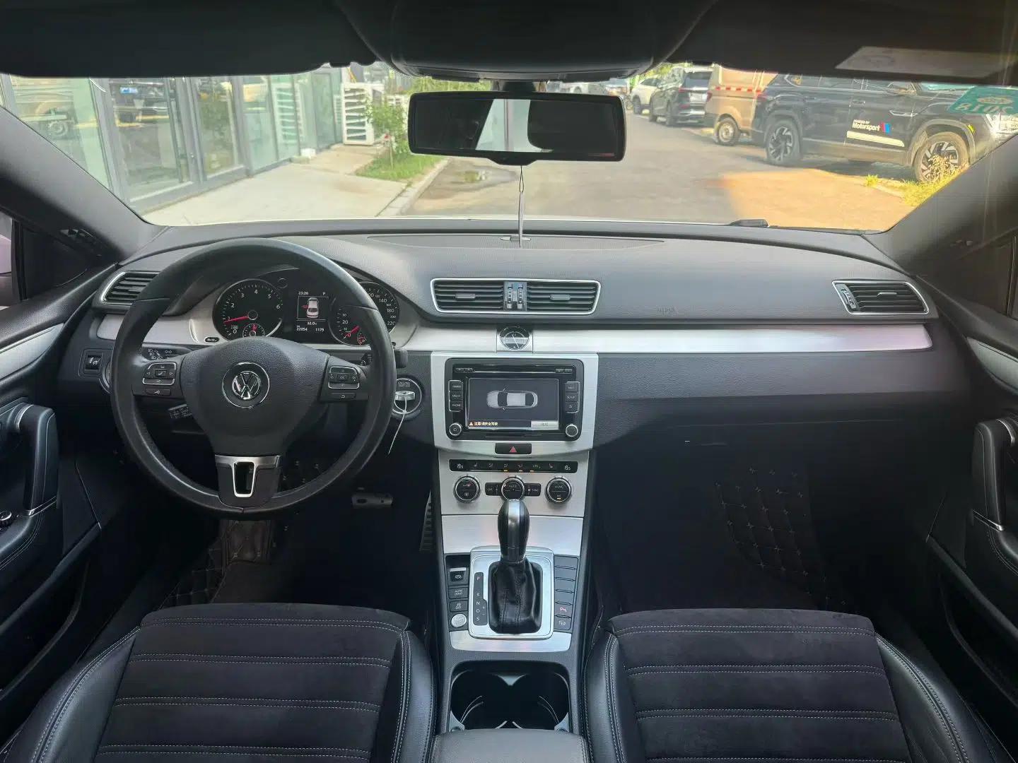 Volkswagen FAW-Volkswagen CC 2016 1.8TSI Luxury Model — миниатюра 32