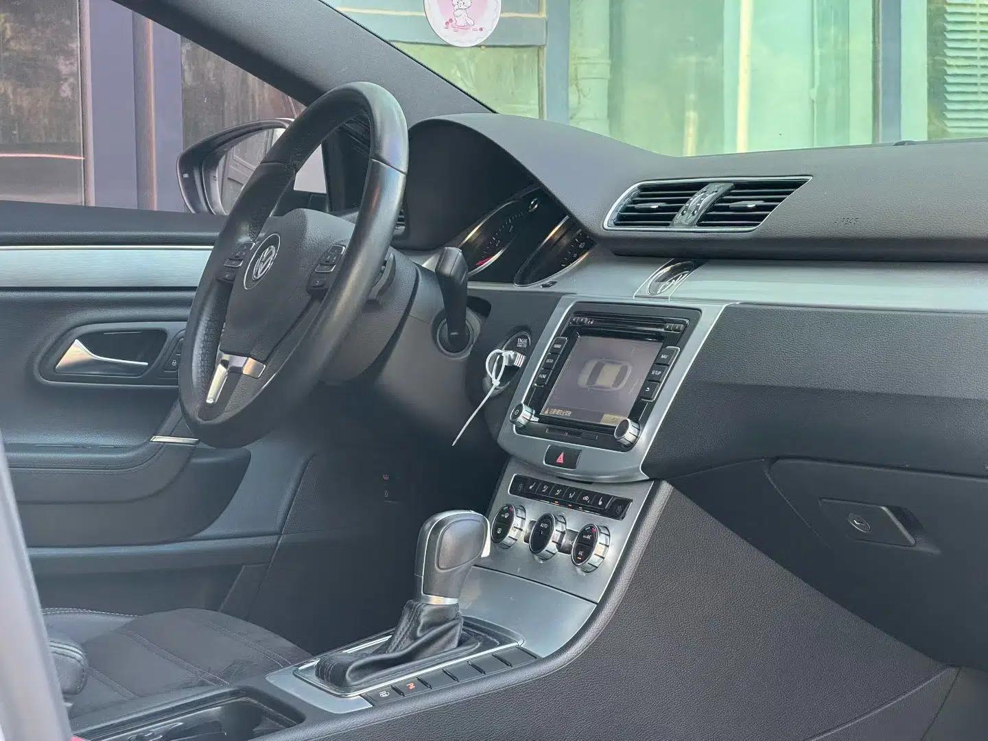 Volkswagen FAW-Volkswagen CC 2016 1.8TSI Luxury Model — миниатюра 33