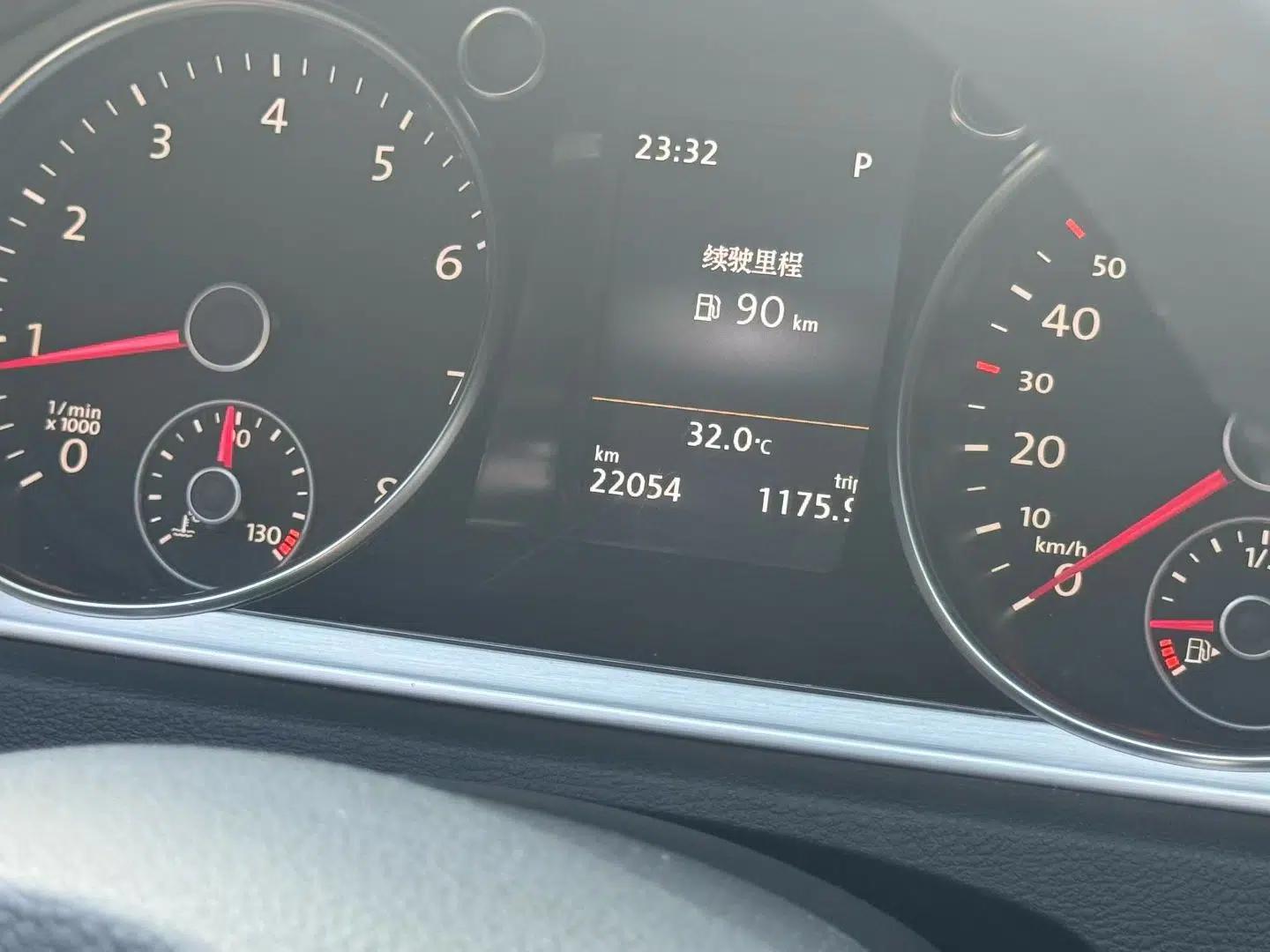 Volkswagen FAW-Volkswagen CC 2016 1.8TSI Luxury Model — миниатюра 34