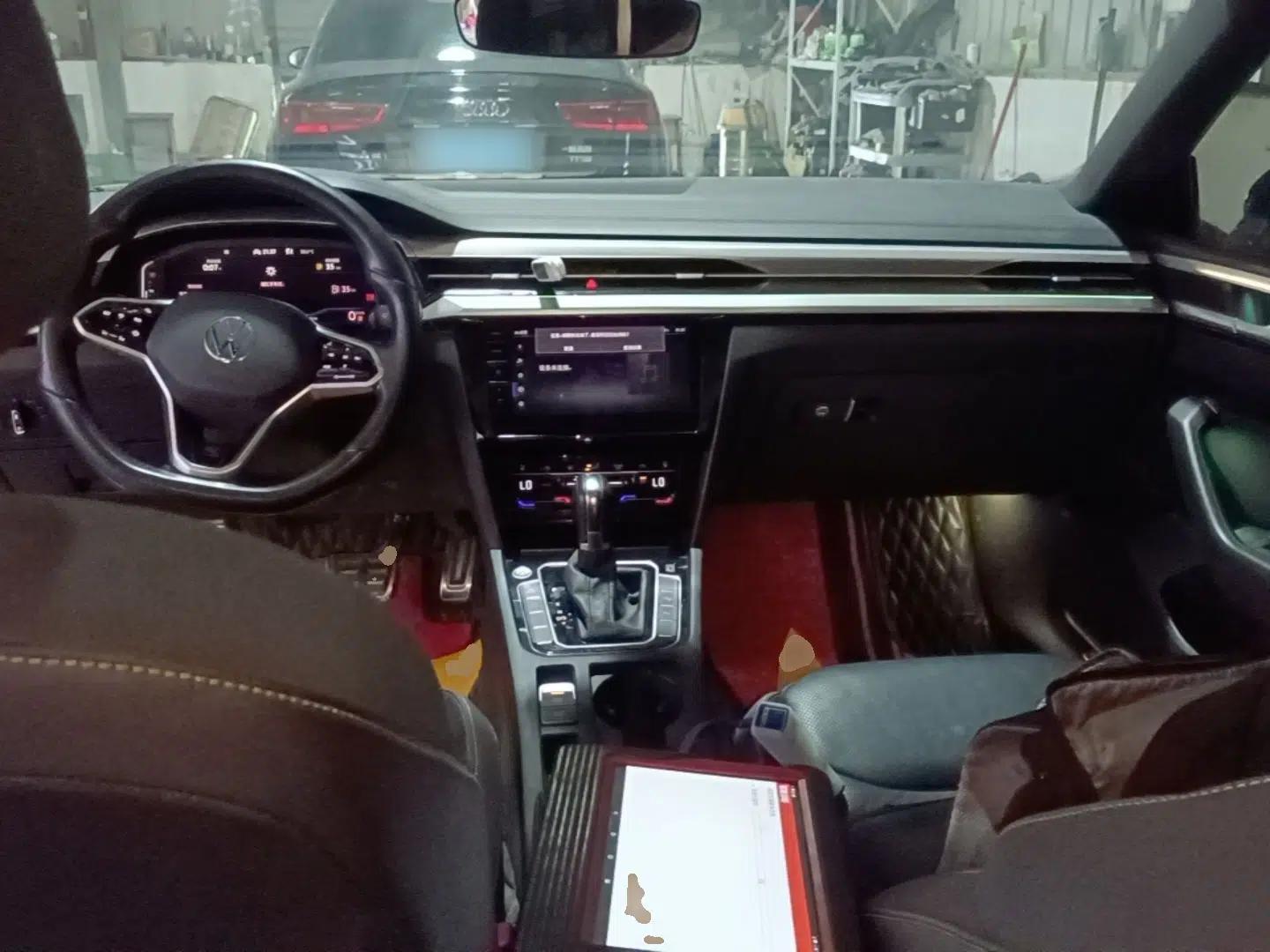 Volkswagen FAW-Volkswagen CC 2021 380TSI Striking Edition — миниатюра 17