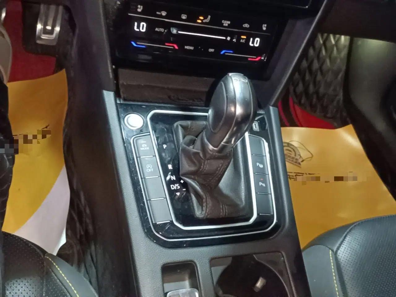 Volkswagen FAW-Volkswagen CC 2021 380TSI Striking Edition — миниатюра 21