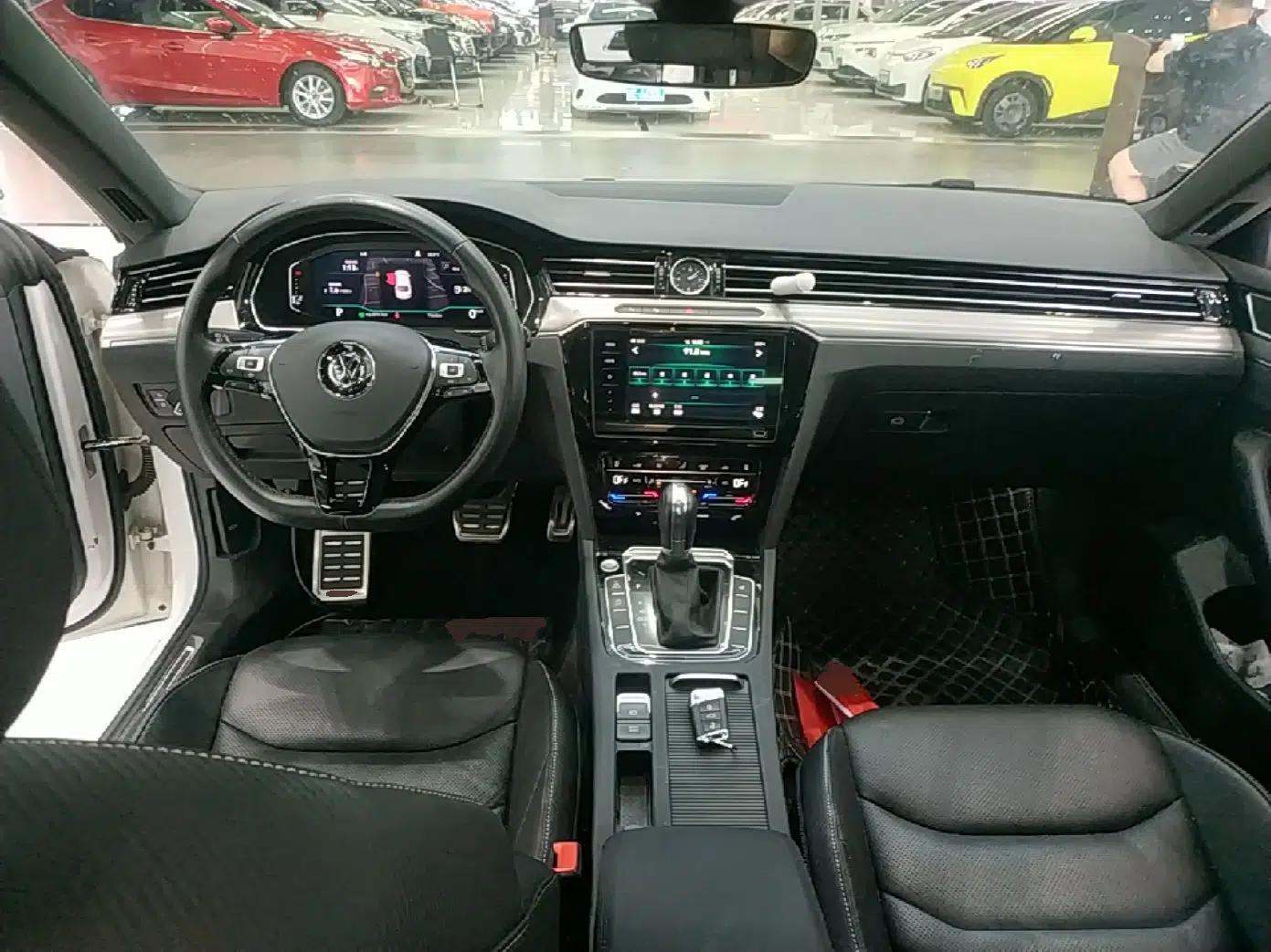 Volkswagen FAW-Volkswagen CC 2020 330TSI Glamour Edition China VI Standard — миниатюра 12