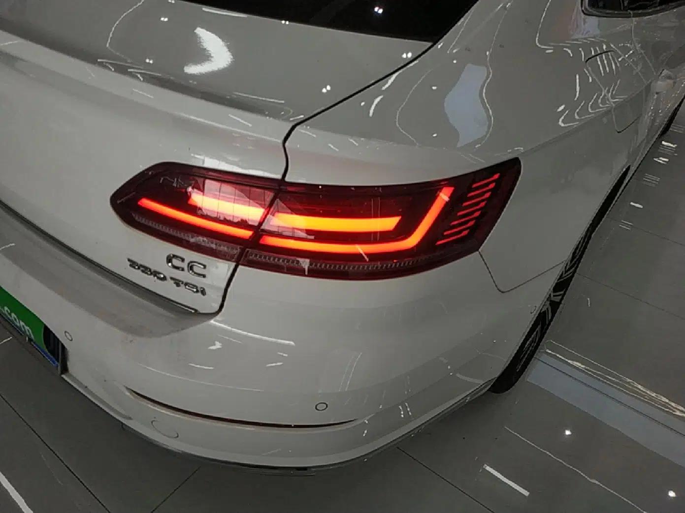 Volkswagen FAW-Volkswagen CC 2020 330TSI Glamour Edition China VI Standard — миниатюра 9