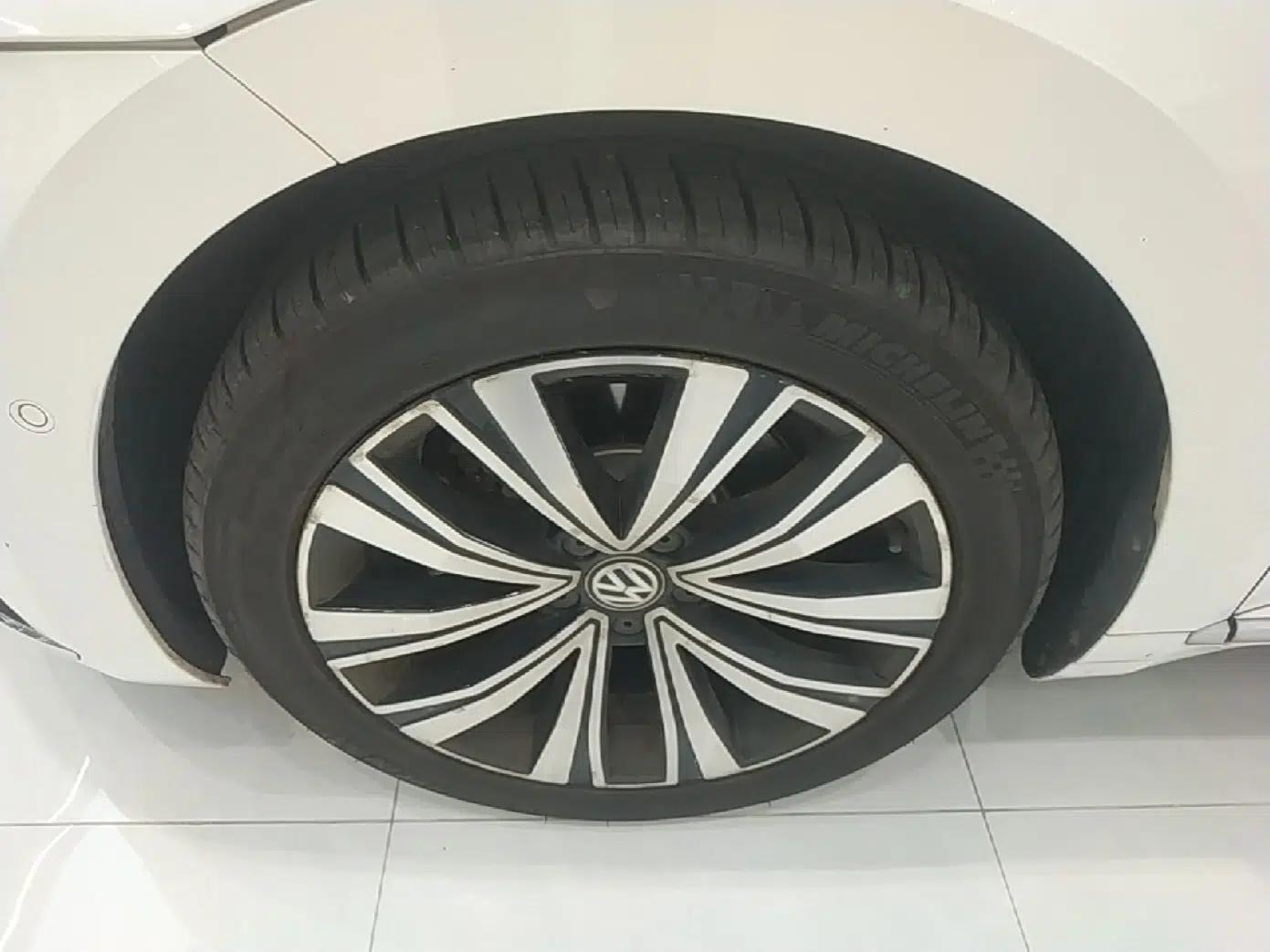 Volkswagen FAW-Volkswagen CC 2020 330TSI Glamour Edition China VI Standard — миниатюра 10
