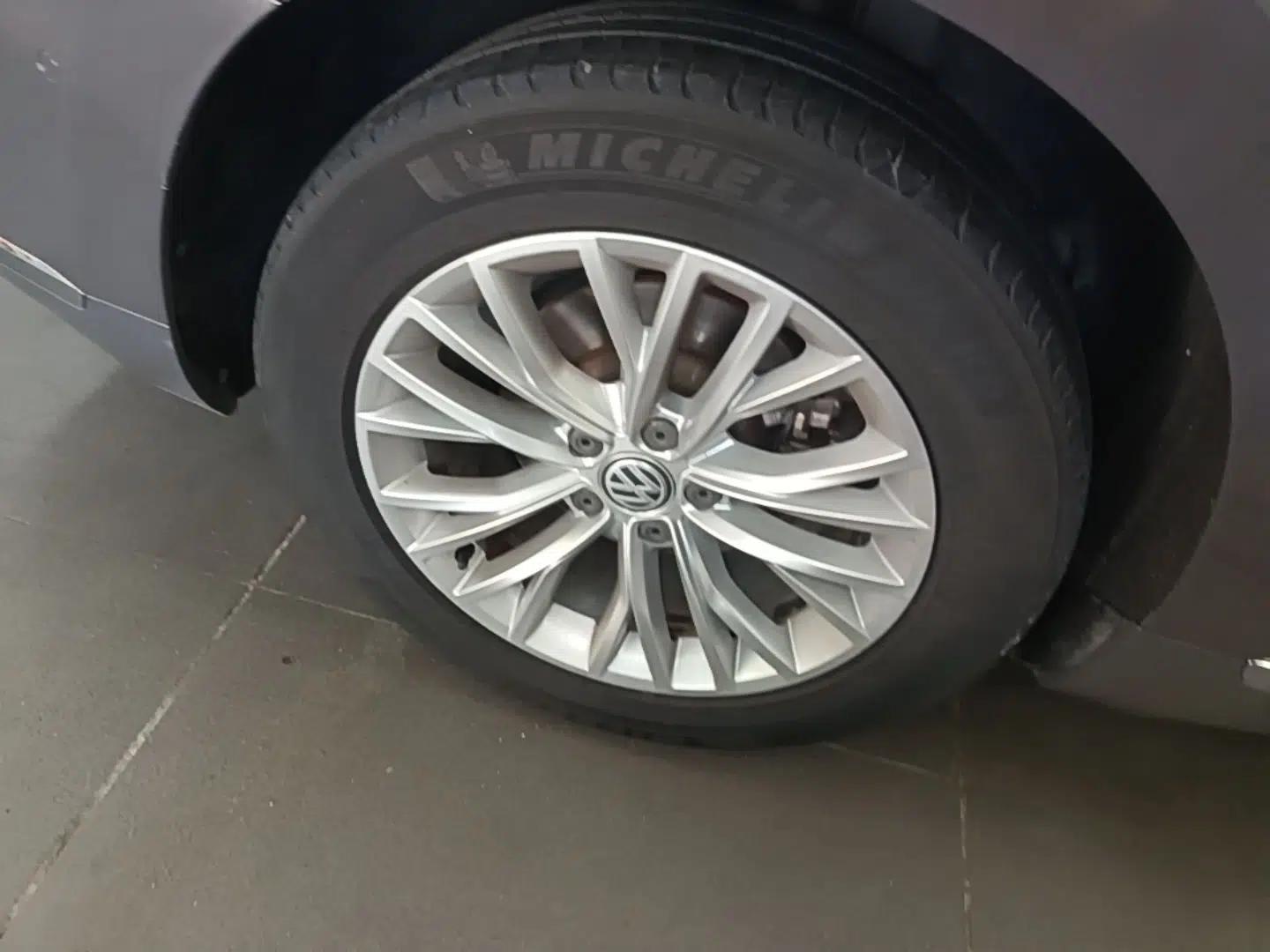 Volkswagen FAW-Volkswagen CC 2019 380TSI Glamour Edition China V Standard — миниатюра 11