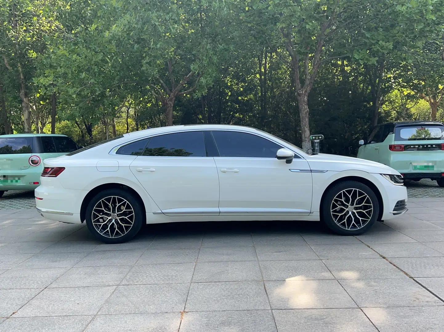 Volkswagen FAW-Volkswagen CC 2020 330TSI Huayan Edition China VI Standard — миниатюра 4