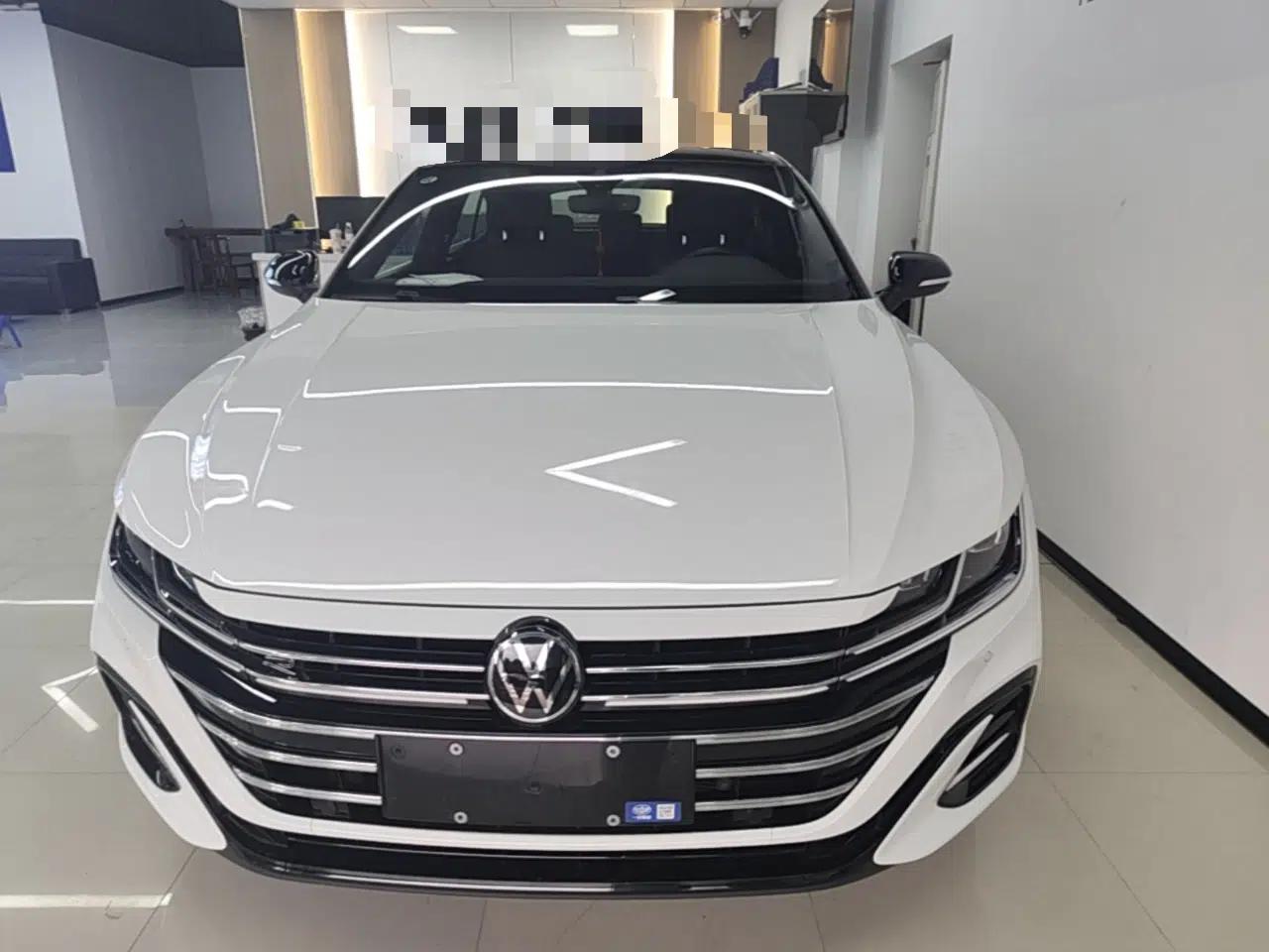 Volkswagen FAW-Volkswagen CC 2023 380TSI Striking Edition — миниатюра 2