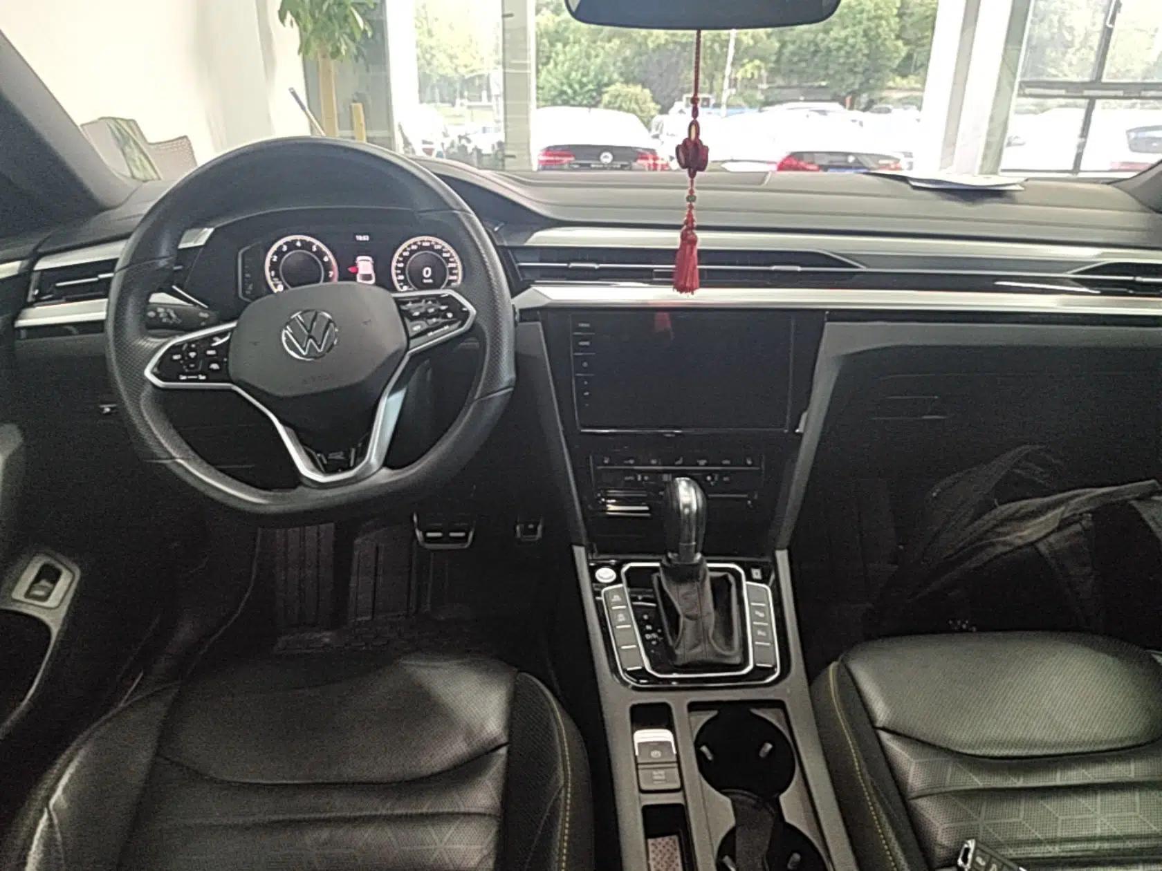 Volkswagen FAW-Volkswagen CC 2023 380TSI Striking Edition — миниатюра 12