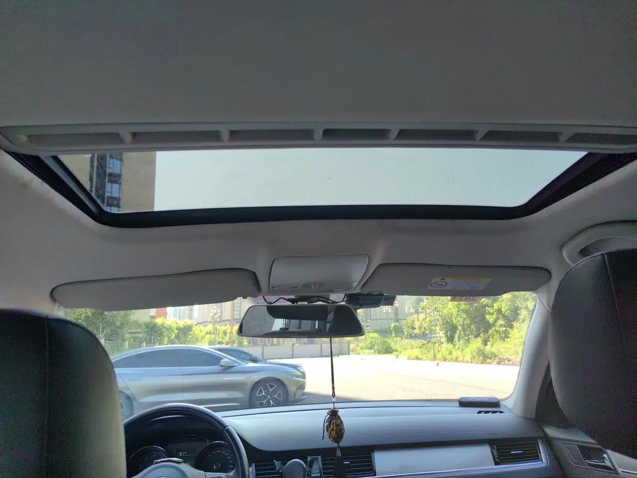 Volkswagen Bora 2015 Zhuihui Edition 1.6L Manual Comfort Model — миниатюра 15