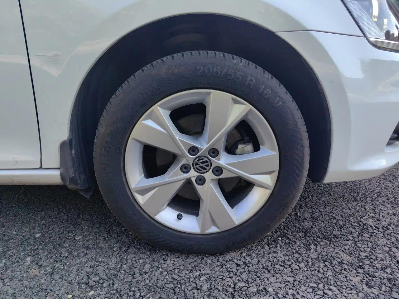 Volkswagen Bora 2015 Zhuihui Edition 1.6L Manual Comfort Model — миниатюра 5