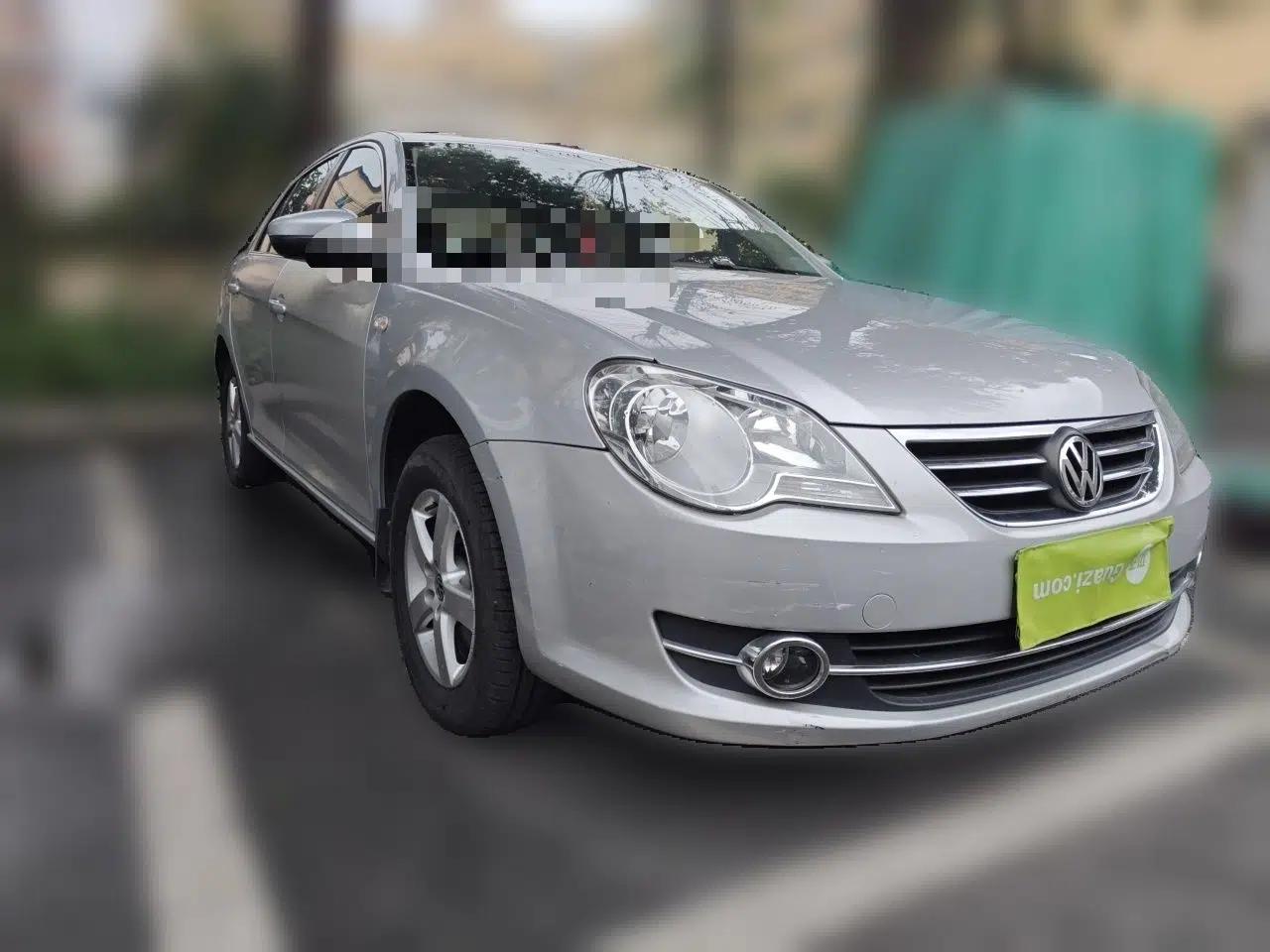 Volkswagen Bora 2012 1.6L Automatic Fashion Edition — миниатюра 3