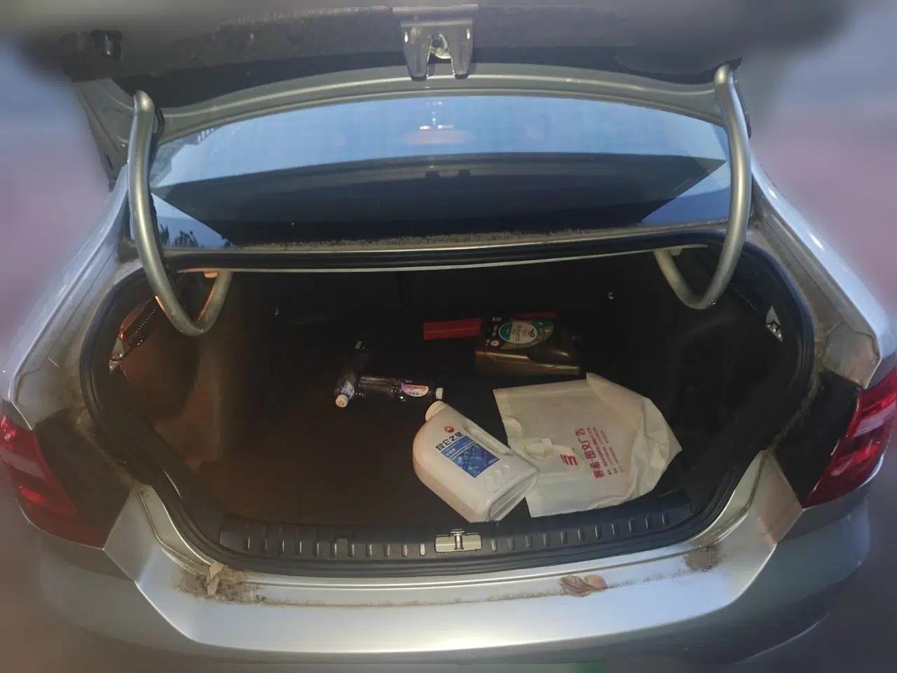 Volkswagen Bora 2013 1.6L Automatic Comfort Model — миниатюра 19