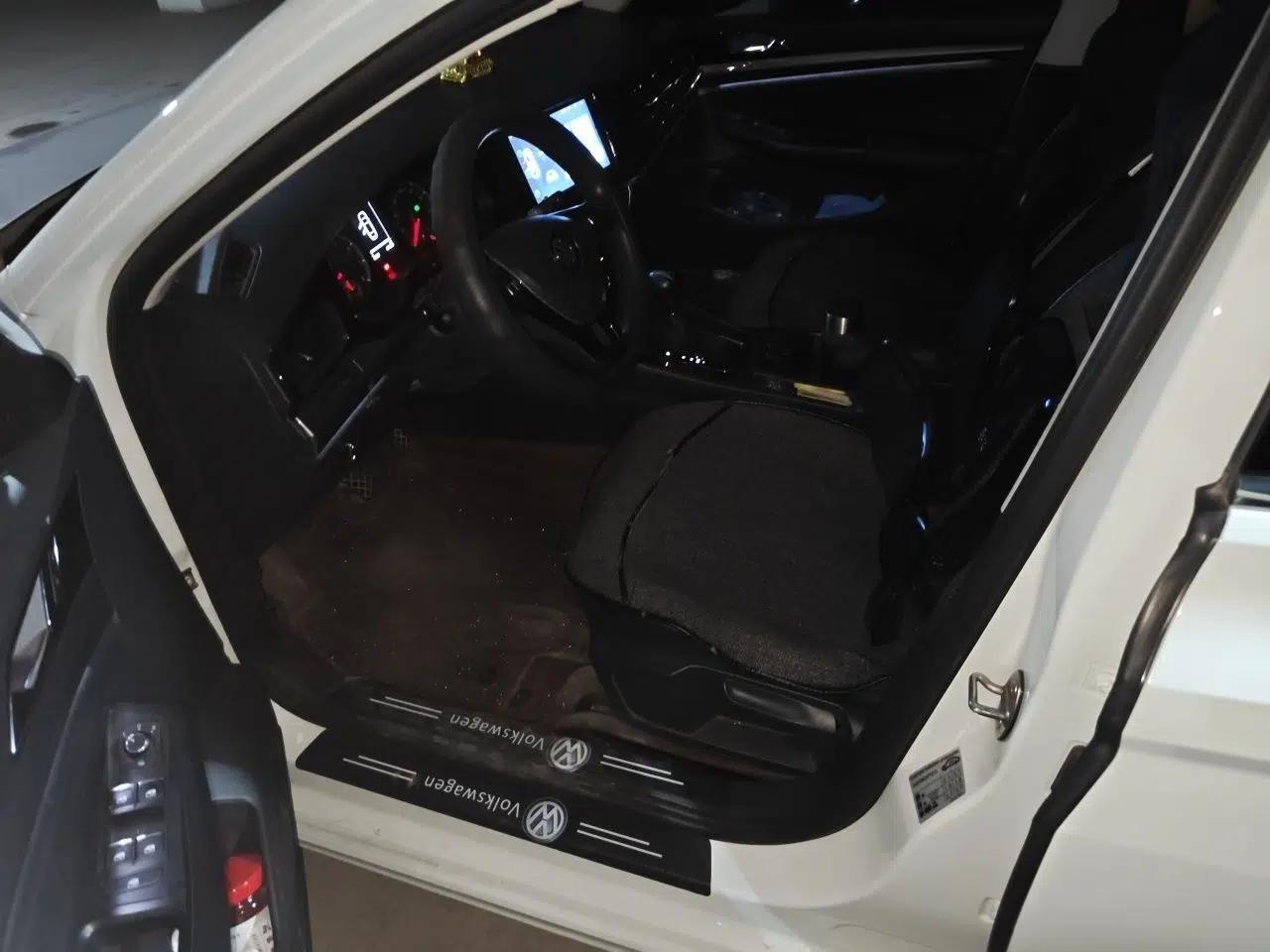 Volkswagen Bora 2019 1.5L Automatic Comfort Model — миниатюра 16